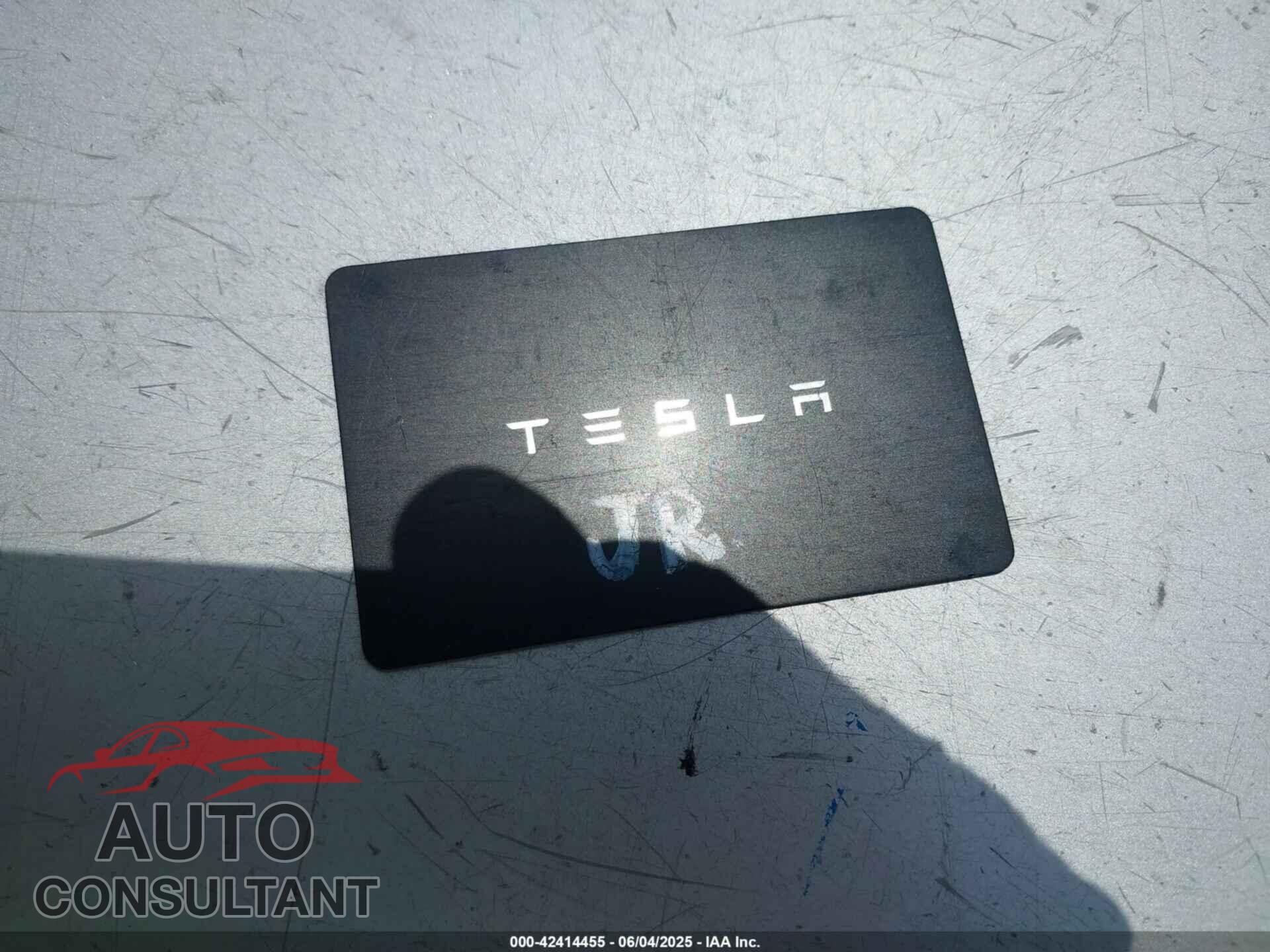TESLA MODEL 3 2022 - 5YJ3E1EB7NF210537