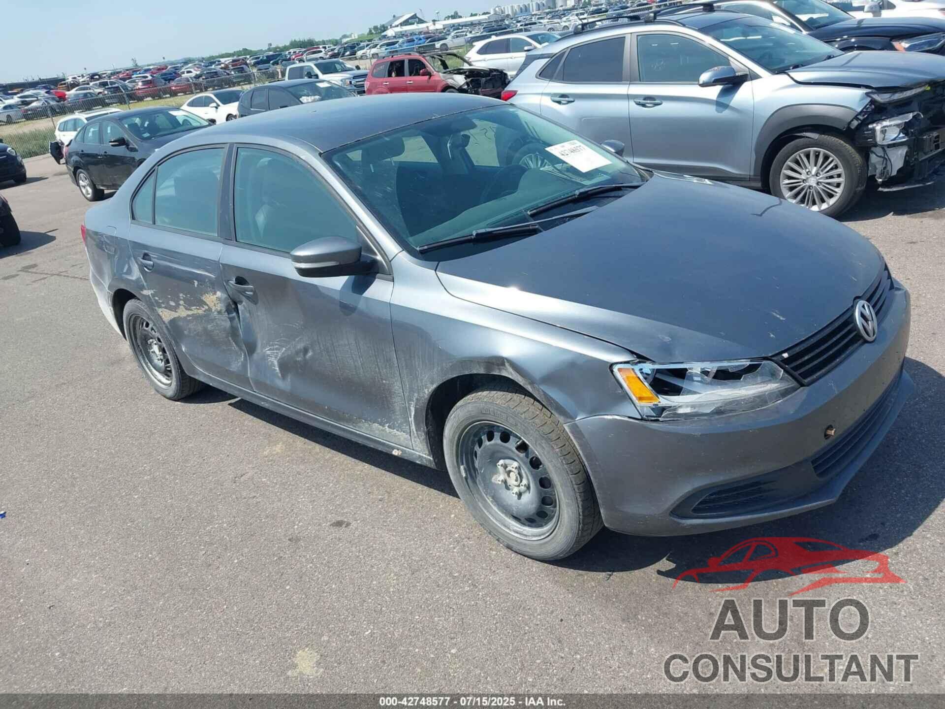VOLKSWAGEN JETTA 2011 - 3VWDX7AJ6BM303231