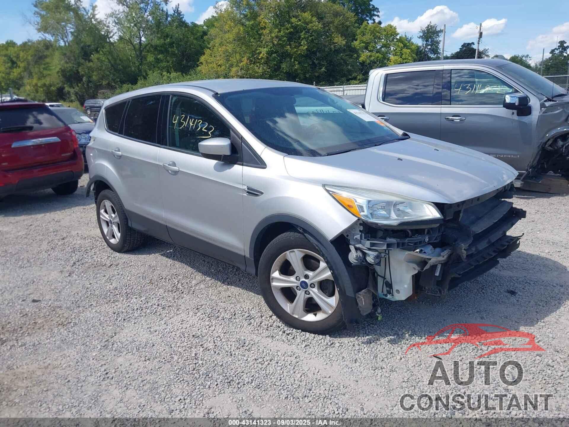 FORD ESCAPE 2015 - 1FMCU0G79FUC58504