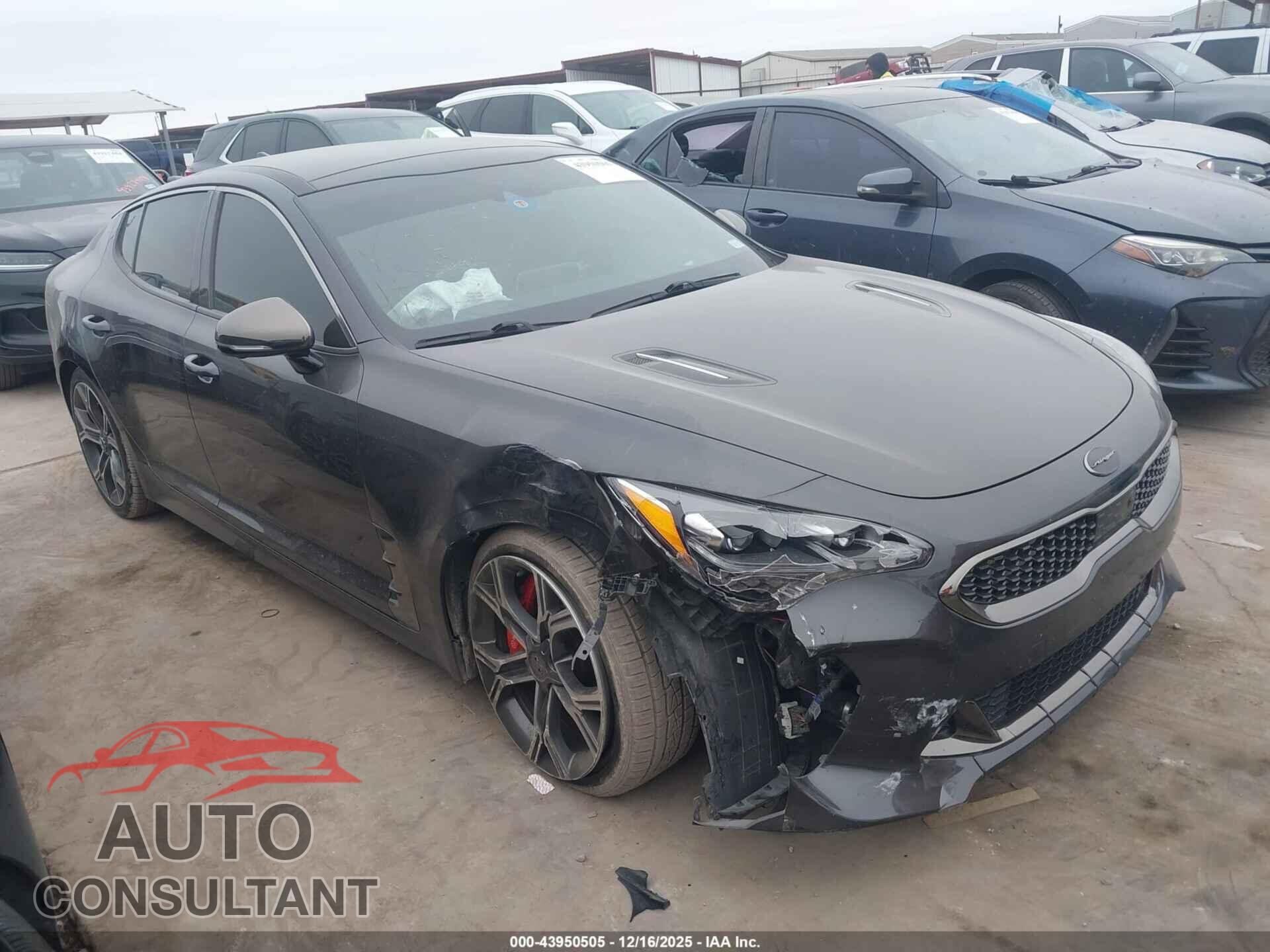 KIA STINGER 2020 - KNAE55LC9L6078267