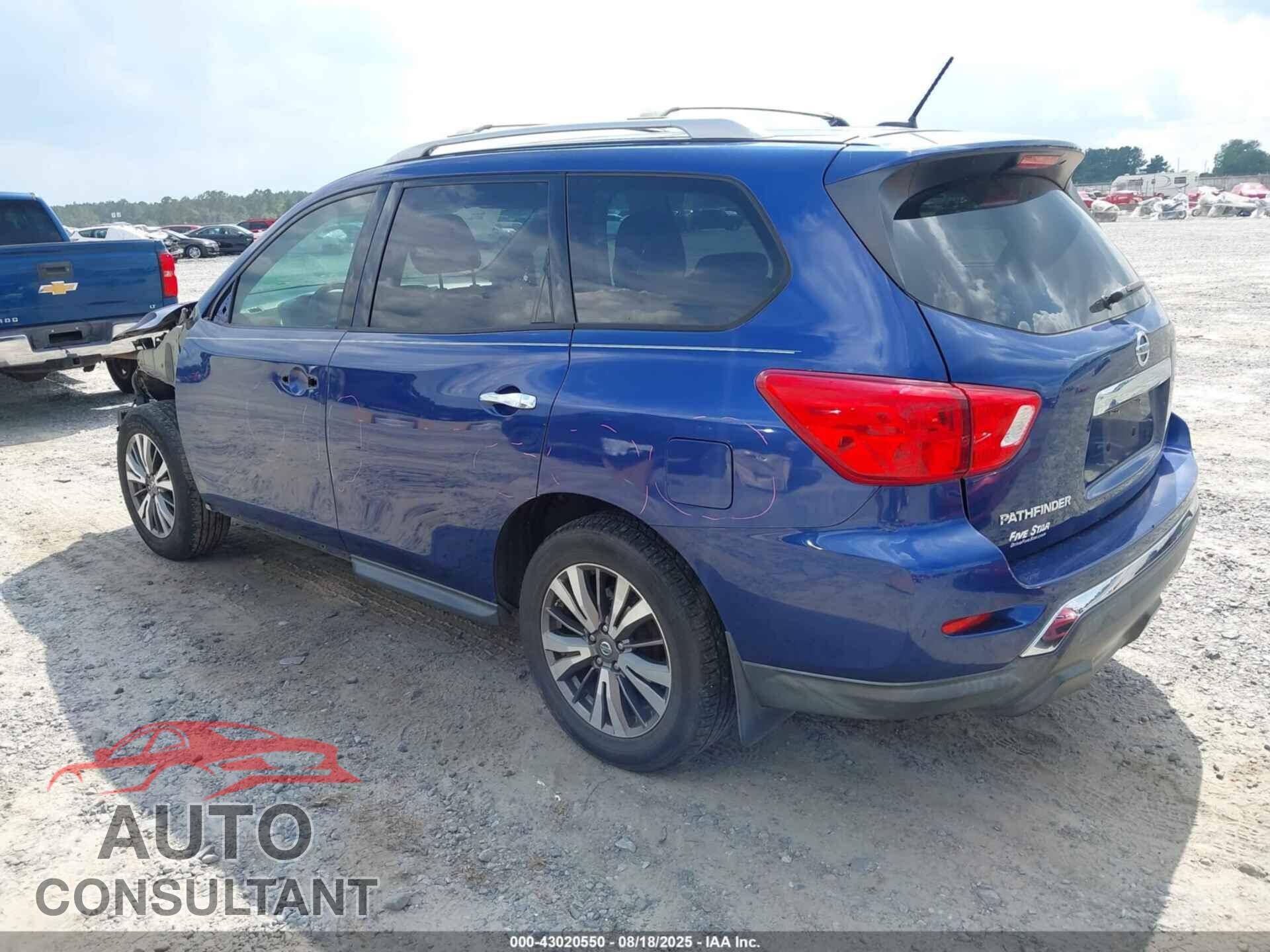 NISSAN PATHFINDER 2017 - 5N1DR2MN8HC628449
