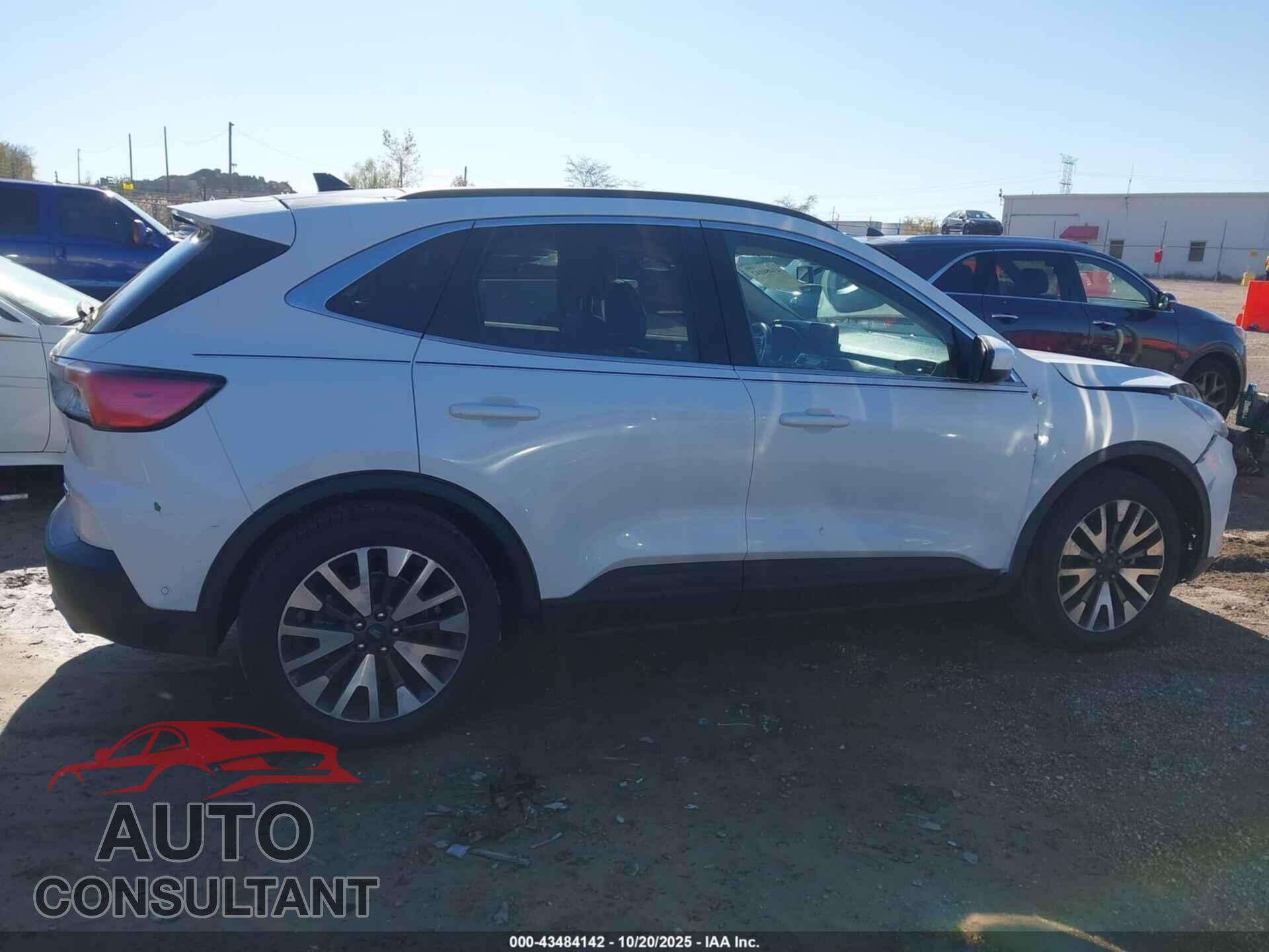 FORD ESCAPE 2020 - 1FMCU9J98LUA38748