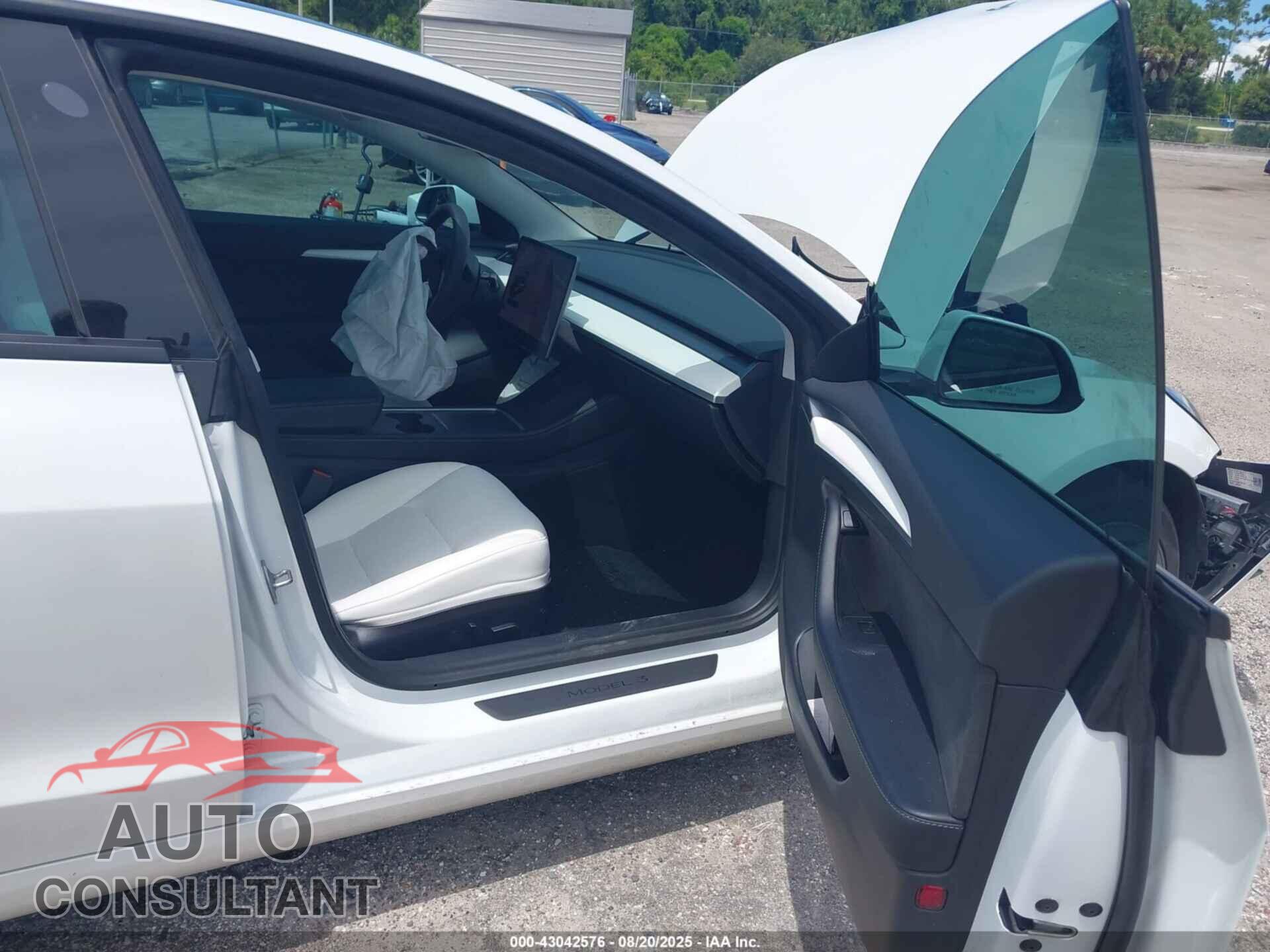 TESLA MODEL 3 2021 - 5YJ3E1EB9MF981371