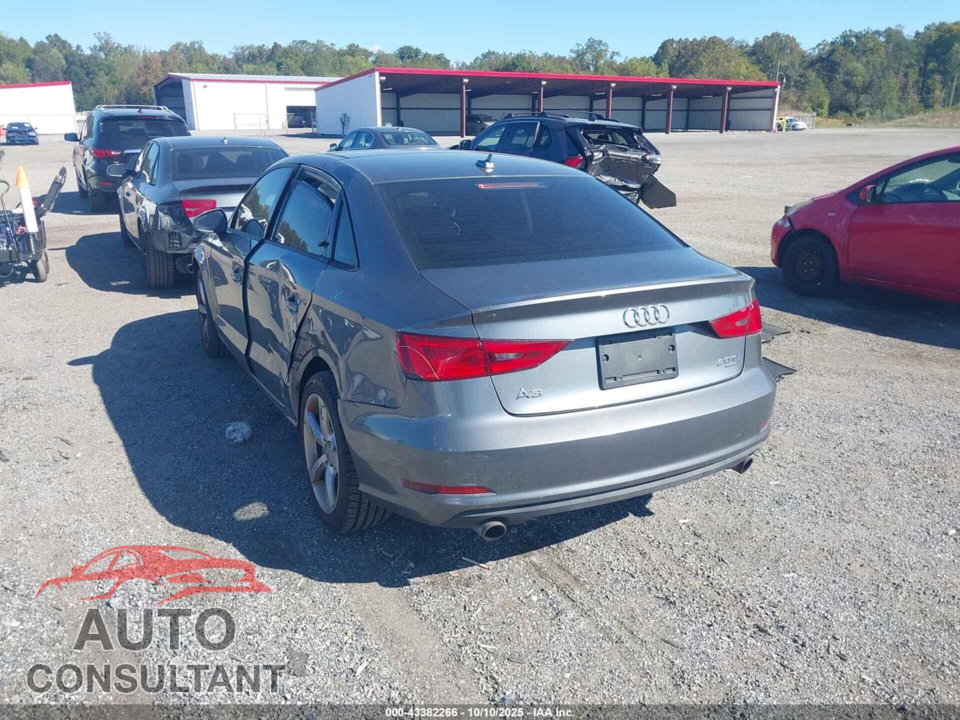 AUDI A3 2015 - WAUBFGFF8F1005698