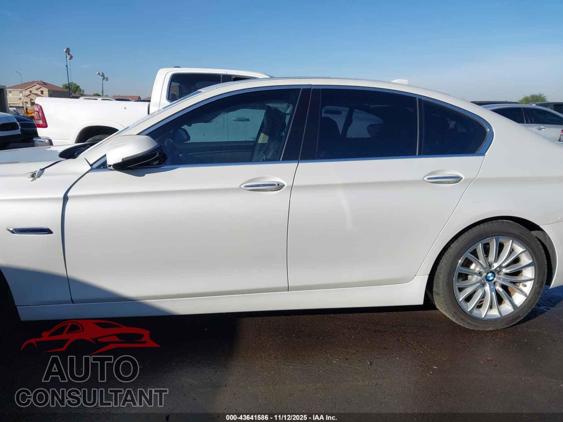 BMW 528I 2014 - WBA5A5C54ED512199