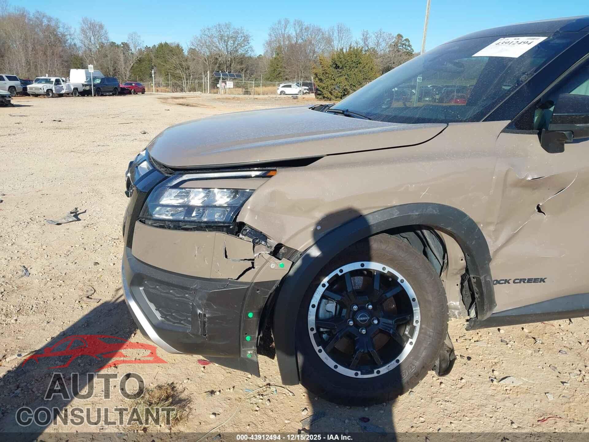 NISSAN PATHFINDER 2023 - 5N1DR3BD7PC215744