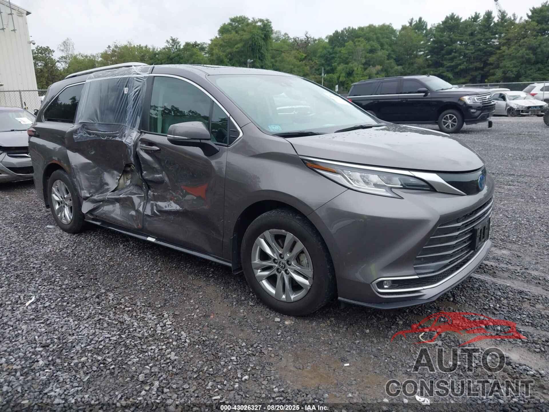 TOYOTA SIENNA 2023 - 5TDZSKFC9PS096992