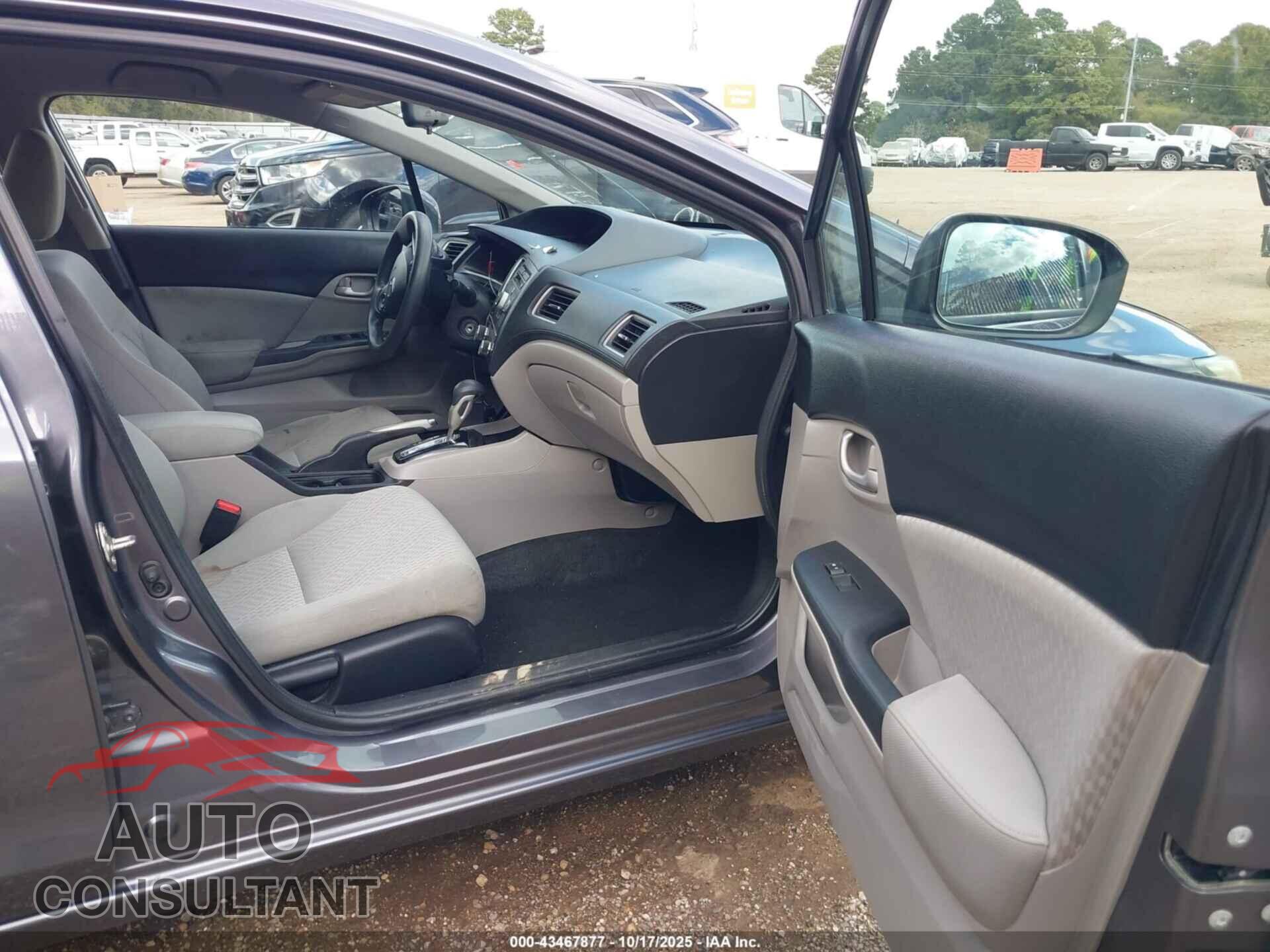 HONDA CIVIC 2014 - 19XFB2F53EE026819