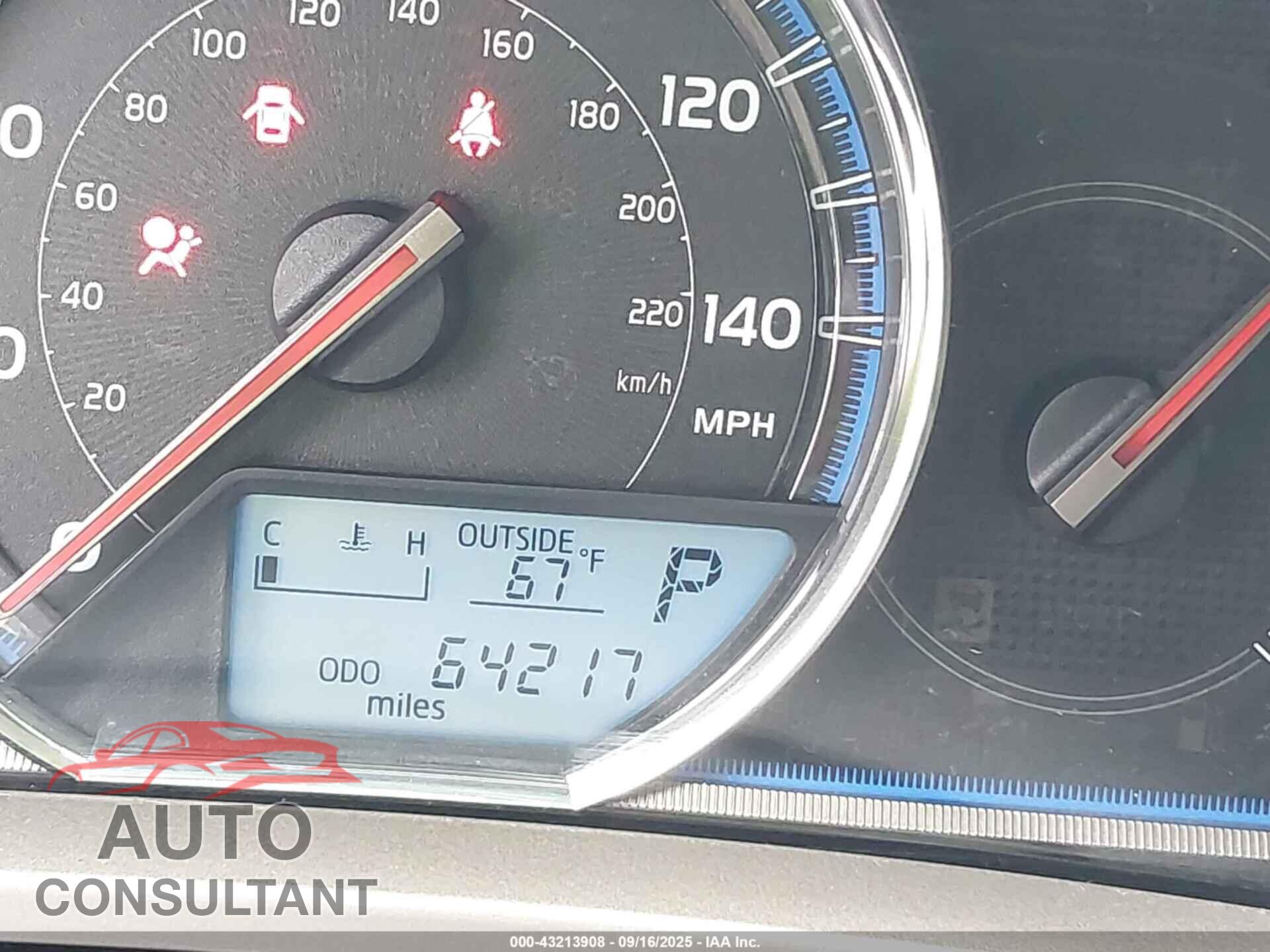 TOYOTA RAV4 2015 - JTMDFREV2FD166322