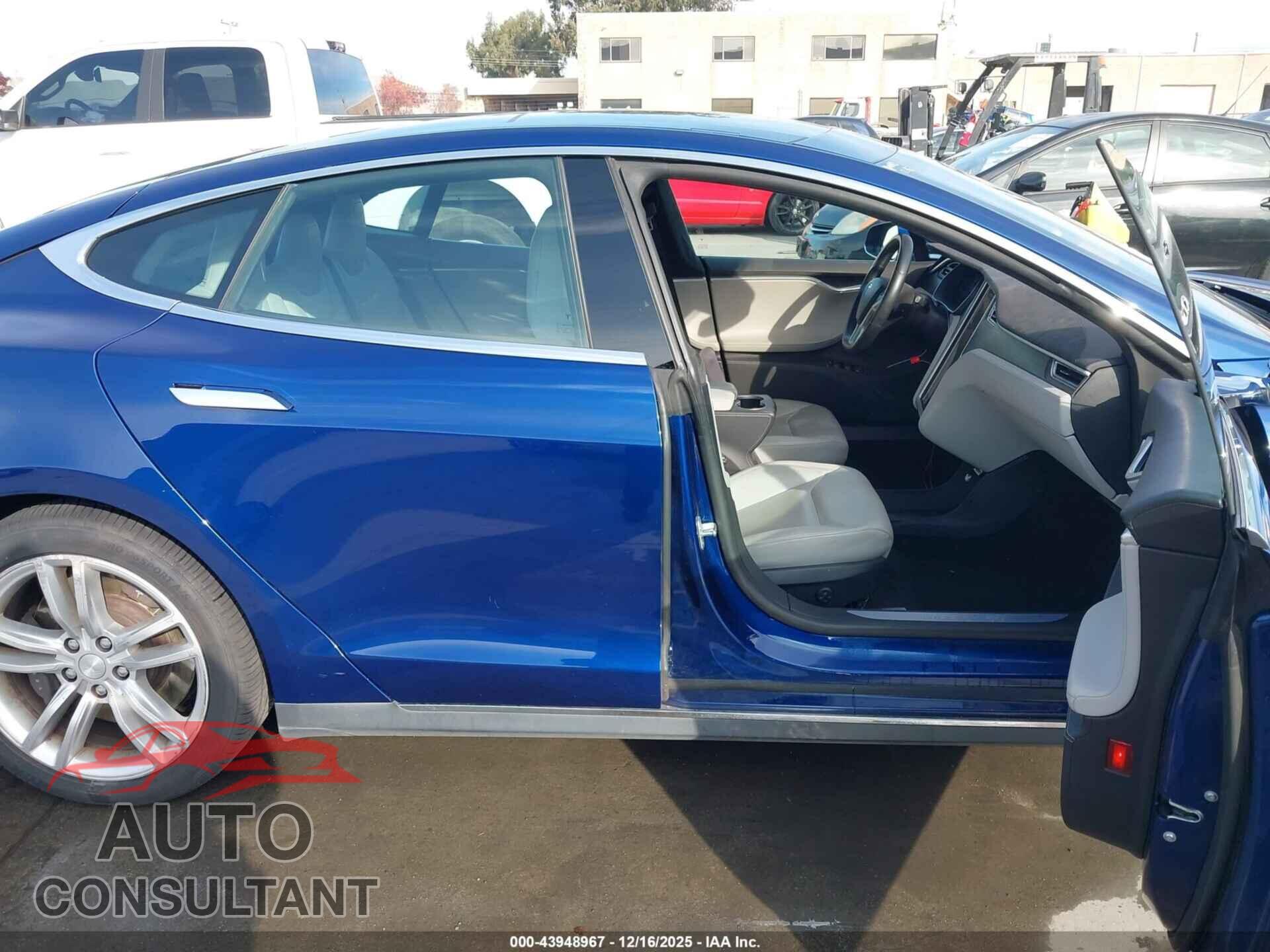 TESLA MODEL S 2015 - 5YJSA1H19FF089215