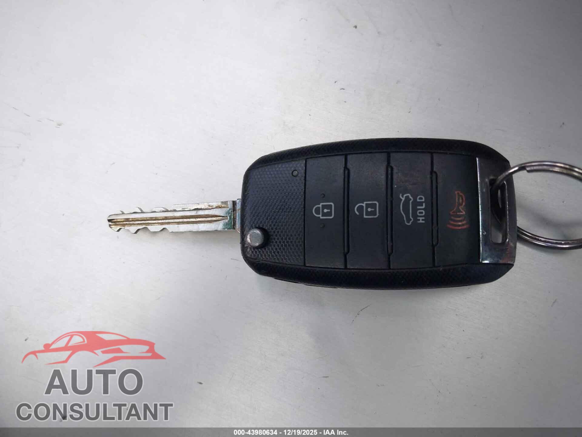 KIA FORTE 2015 - KNAFX4A65F5355173