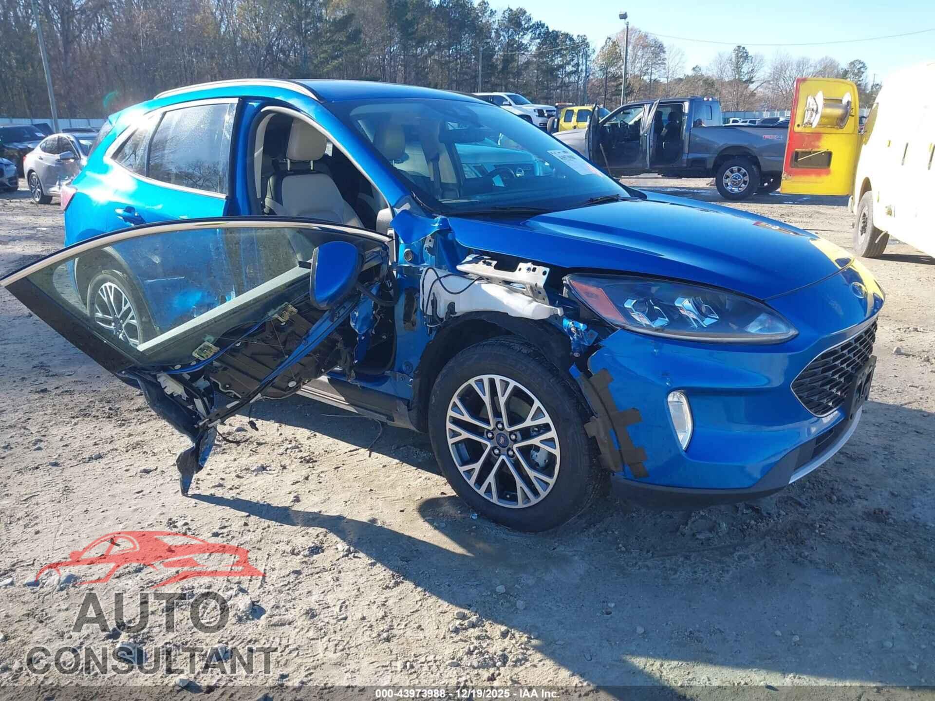 FORD ESCAPE 2020 - 1FMCU0H60LUA37116