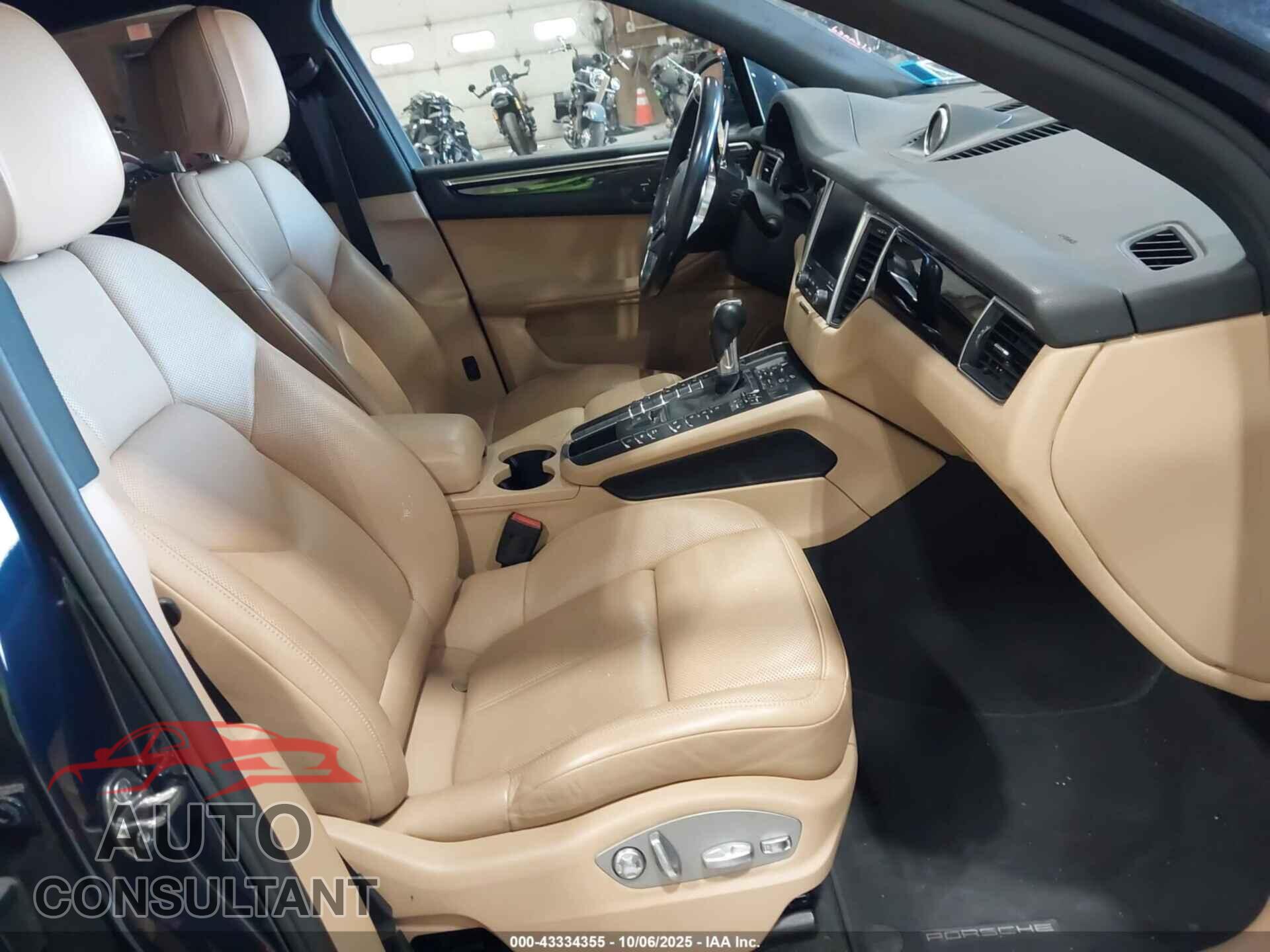 PORSCHE MACAN 2017 - WP1AA2A50HLB81486