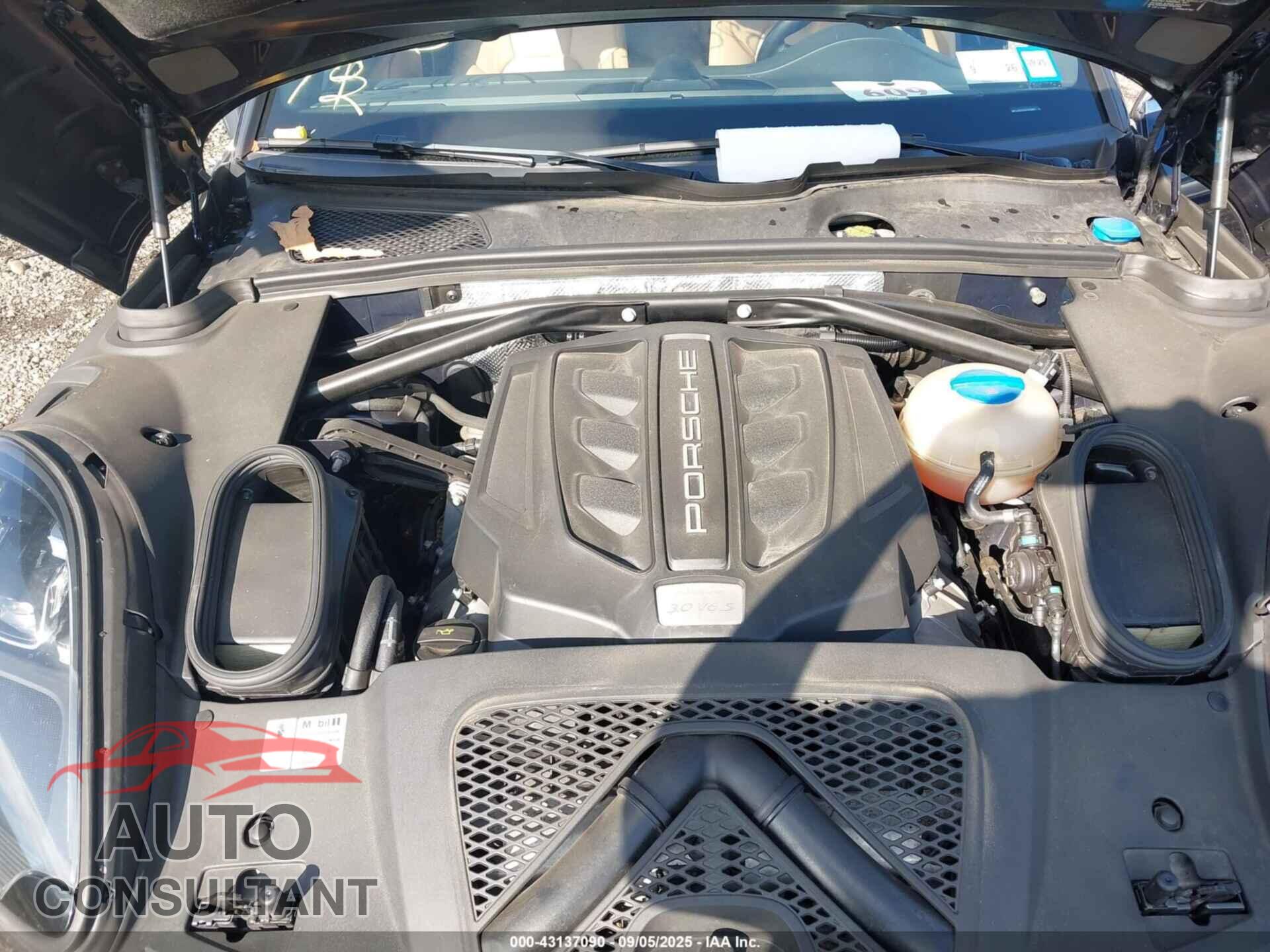 PORSCHE MACAN 2017 - WP1AB2A52HLB16488