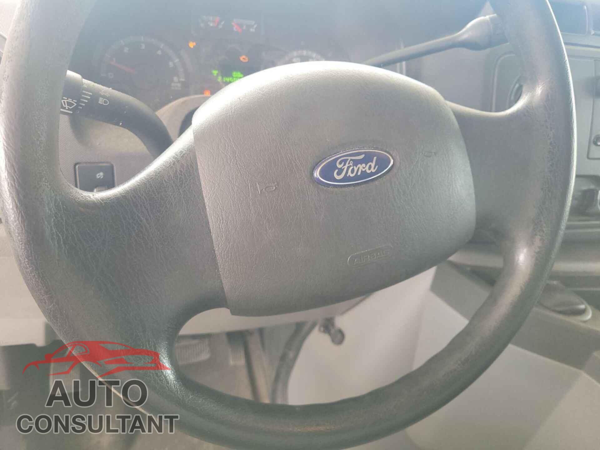 FORD E-150 2011 - 1FTNE1EW3BDA26551