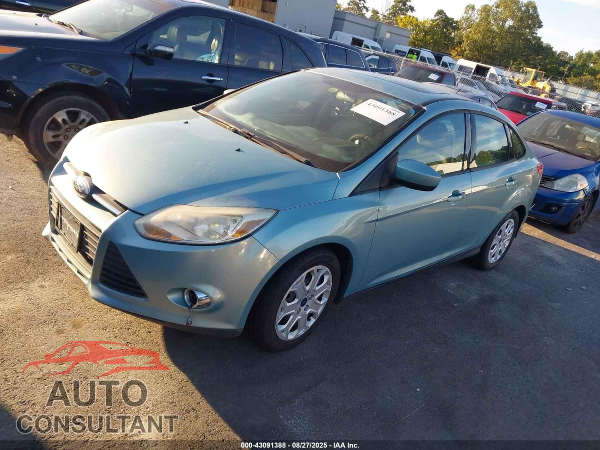 FORD FOCUS 2012 - 1FAHP3F24CL420524