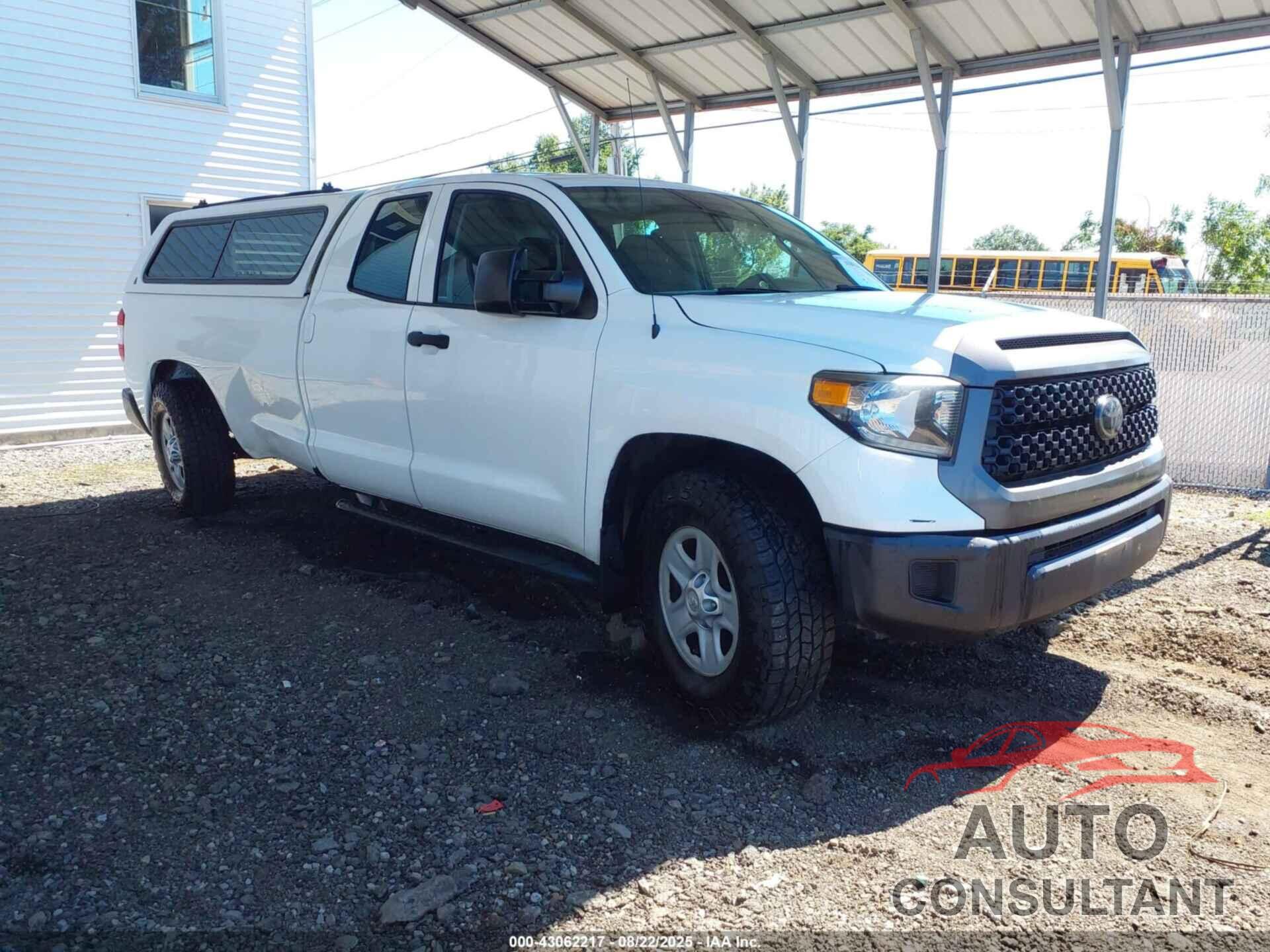 TOYOTA TUNDRA 2018 - 5TFCY5F15JX023091