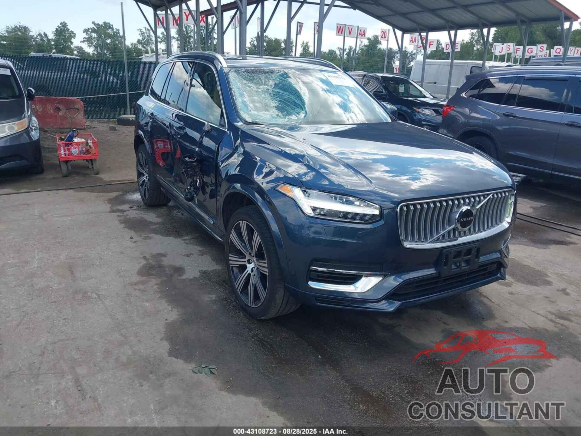 VOLVO XC90 RECHARGE PLUG-IN HYBRID 2023 - YV4H60CA8P1917338