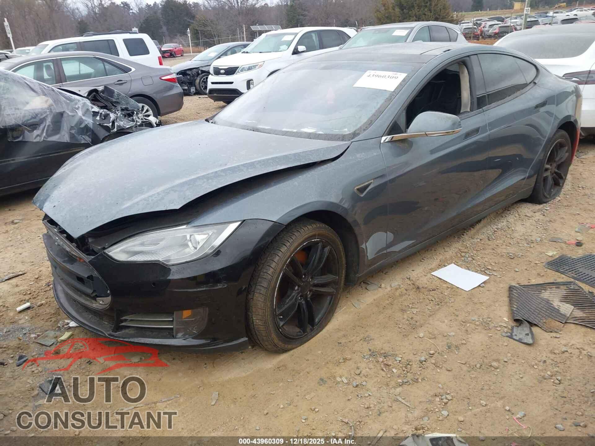 TESLA MODEL S 2014 - 5YJSA1H14EFP38336