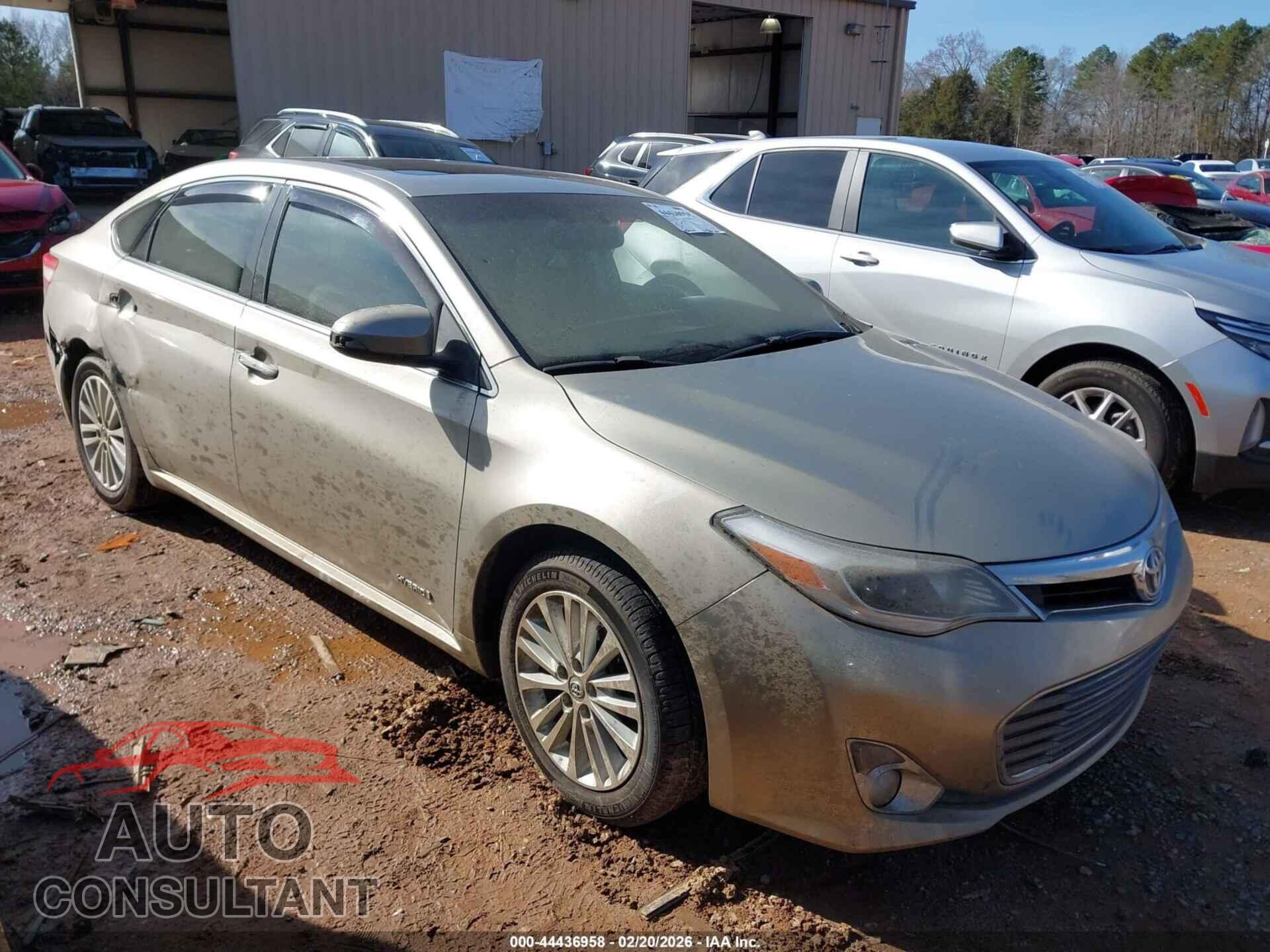 TOYOTA AVALON HYBRID 2013 - 4T1BD1EB7DU005770