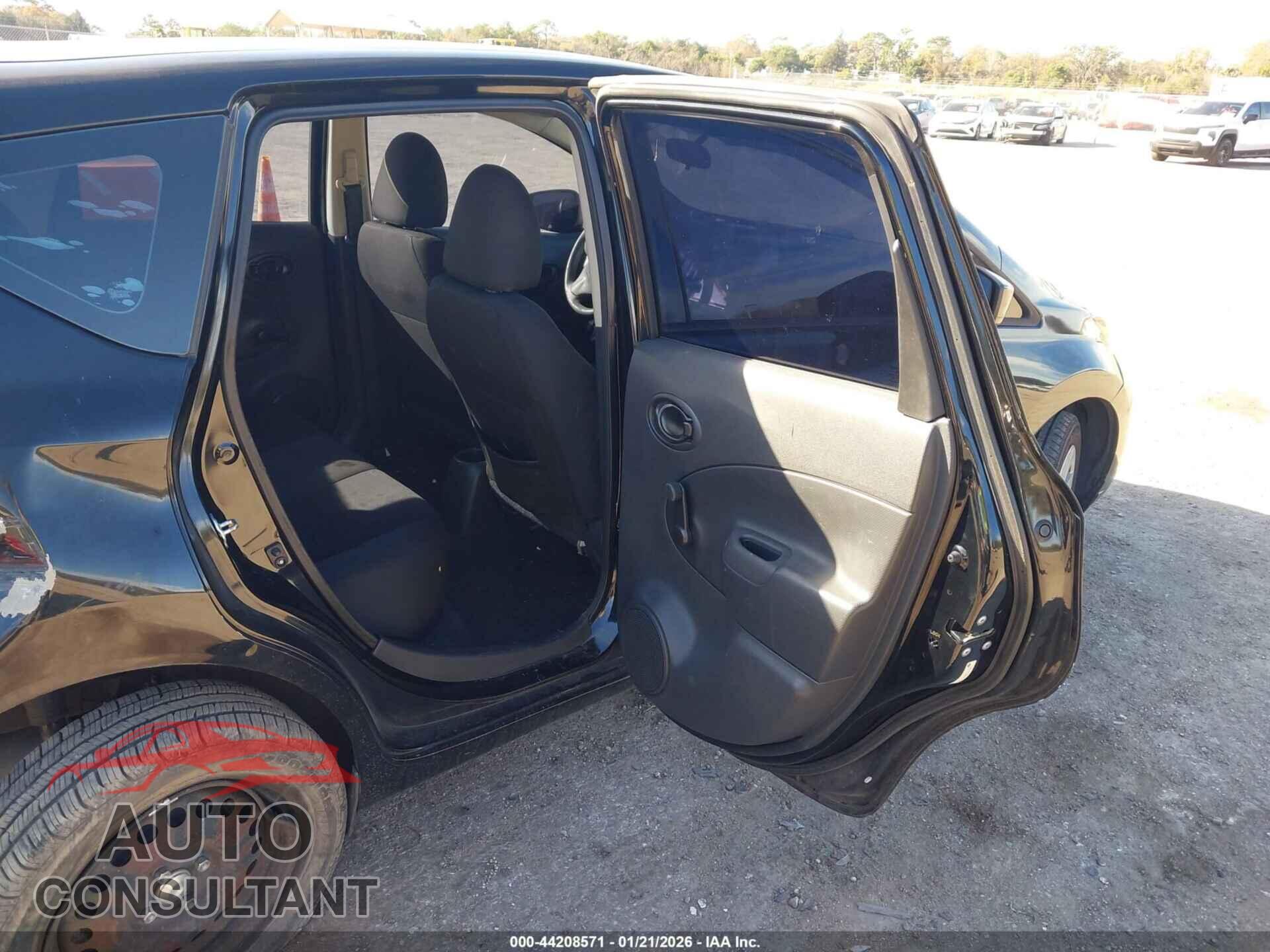 NISSAN VERSA NOTE 2017 - 3N1CE2CP2HL379247