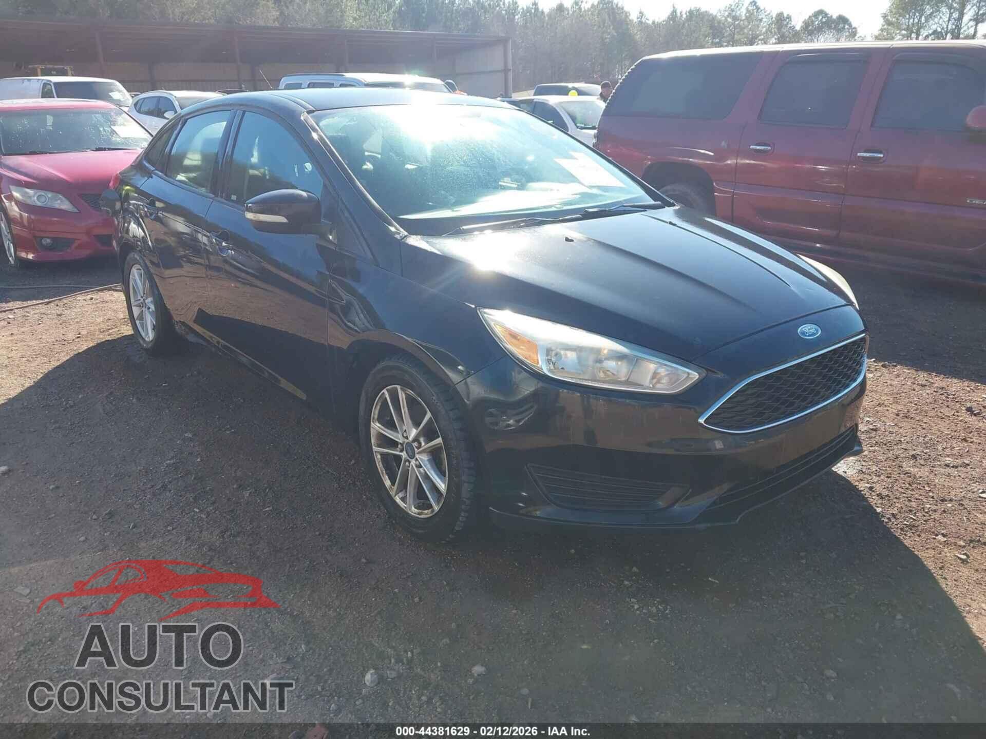 FORD FOCUS 2015 - 1FADP3F23FL249686