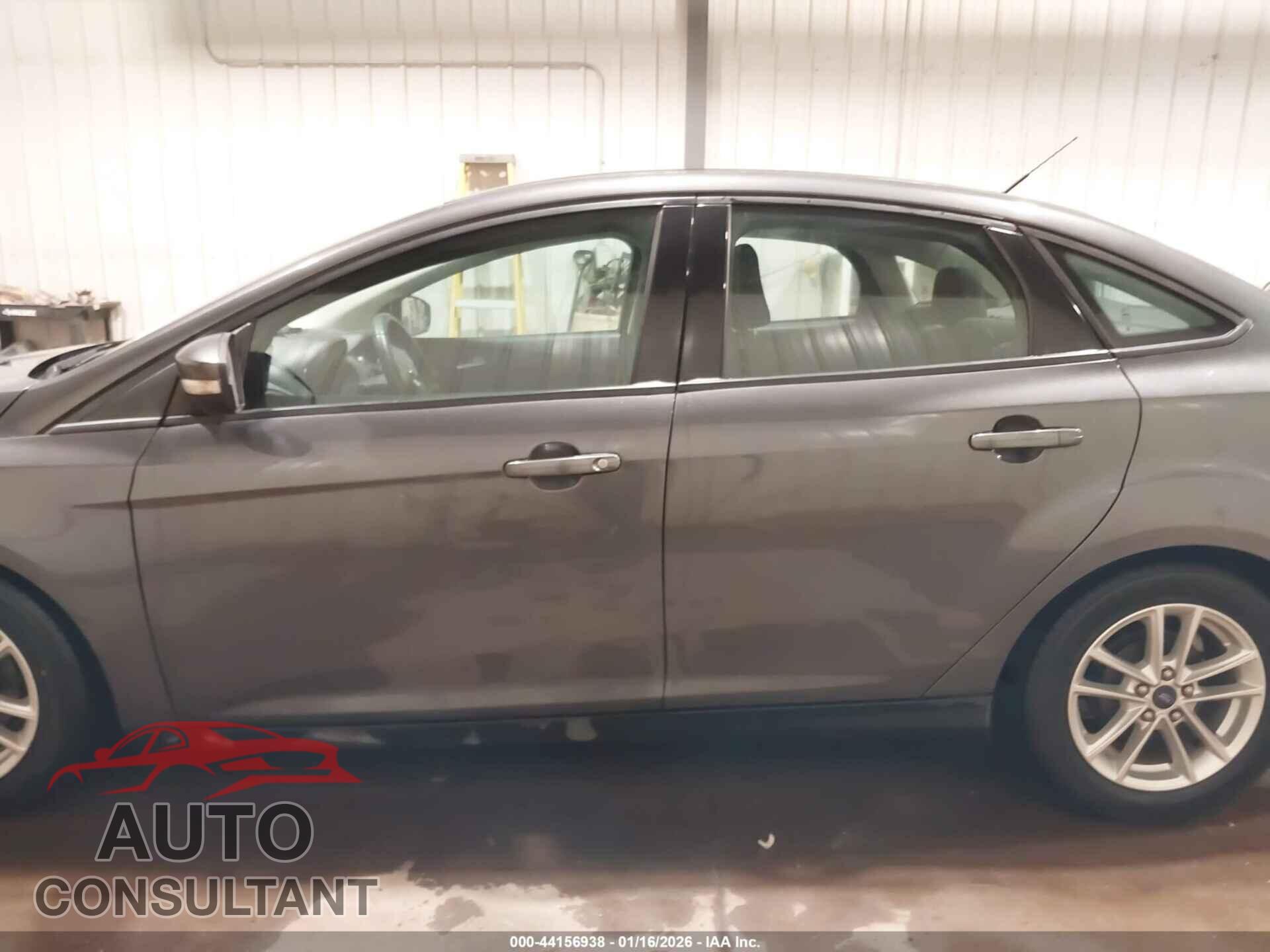 FORD FOCUS 2016 - 1FADP3F24GL238424
