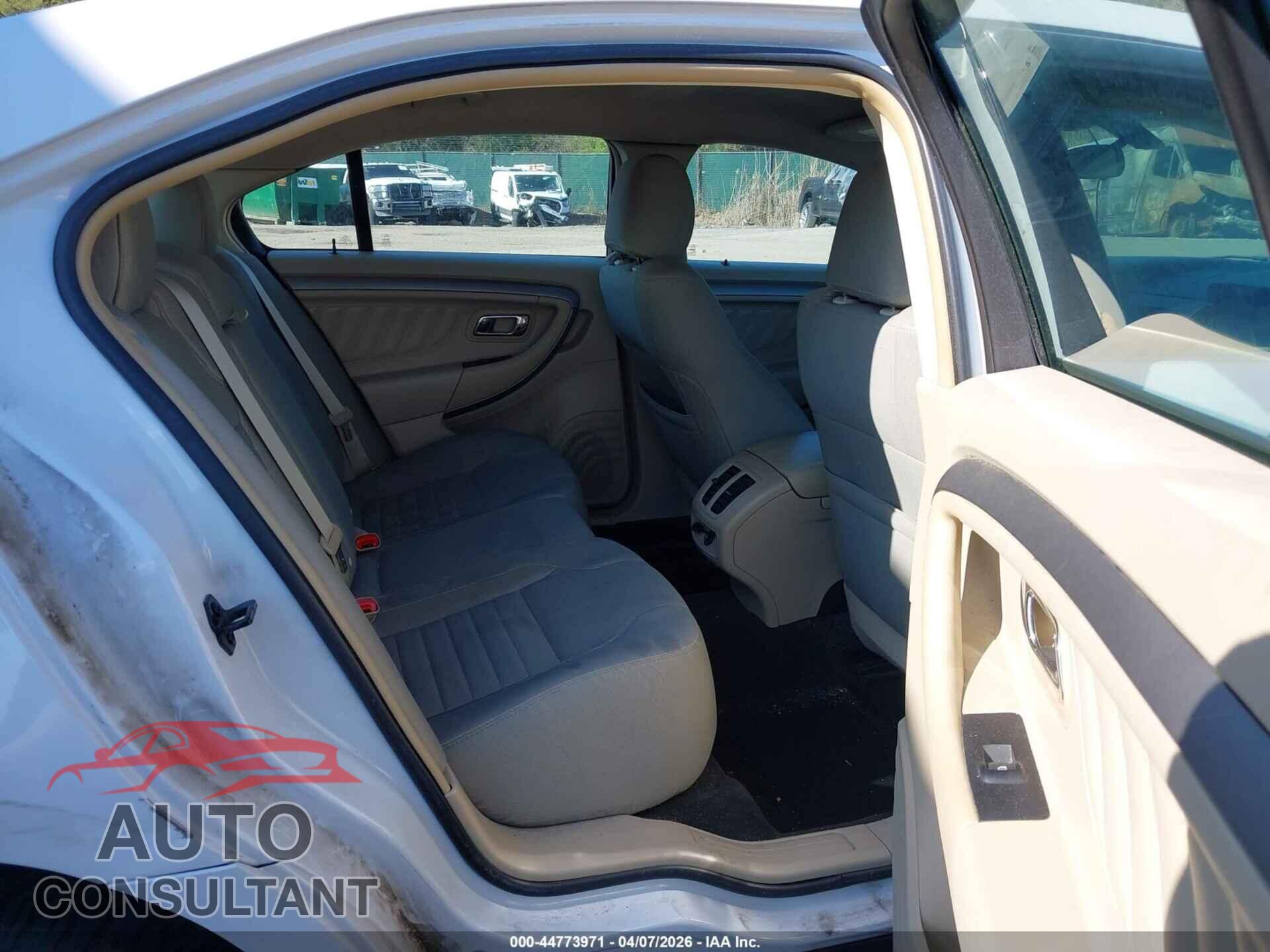 FORD TAURUS 2014 - 1FAHP2D86EG140097