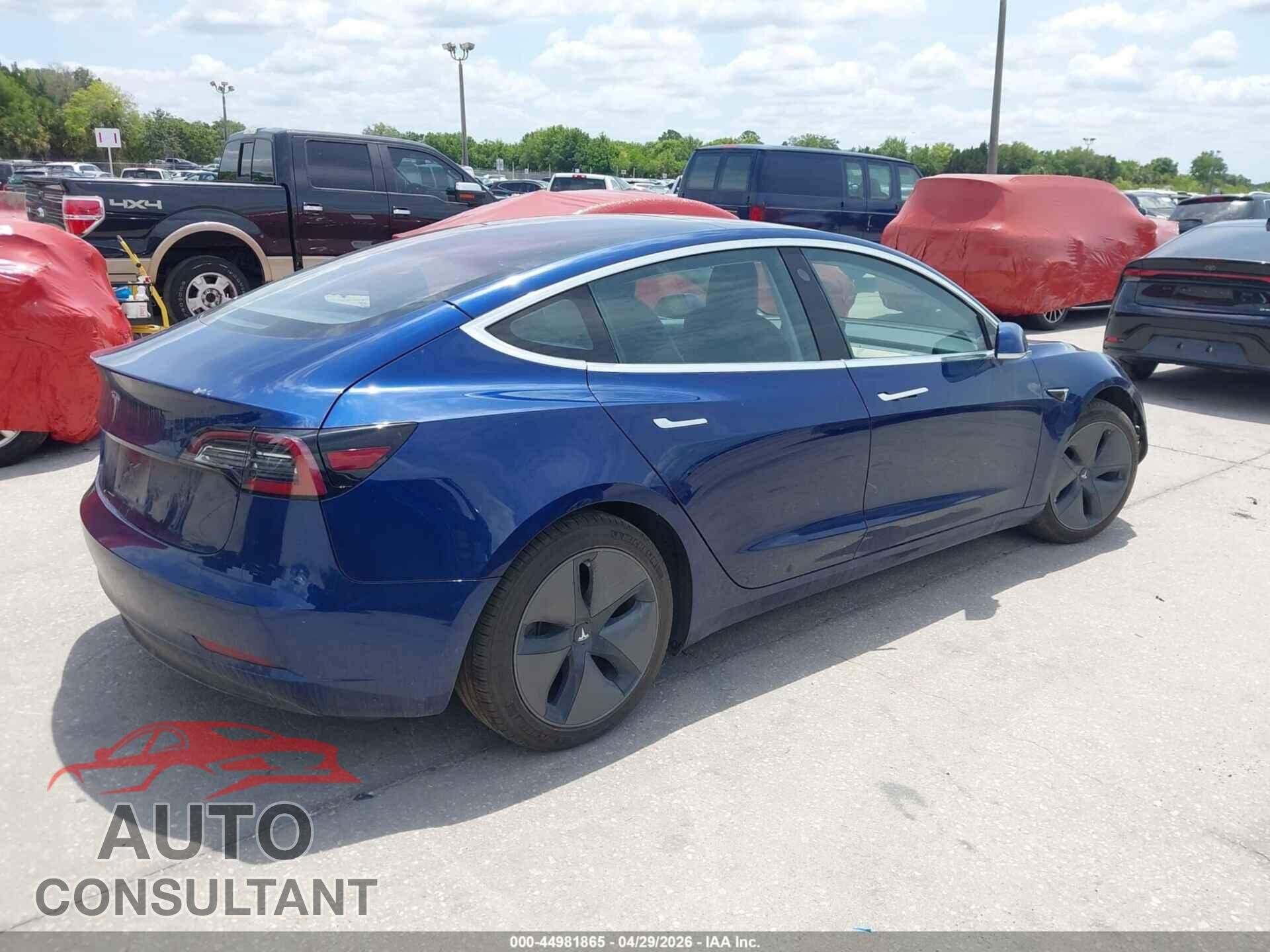 TESLA MODEL 3 2018 - 5YJ3E1EA9JF007375