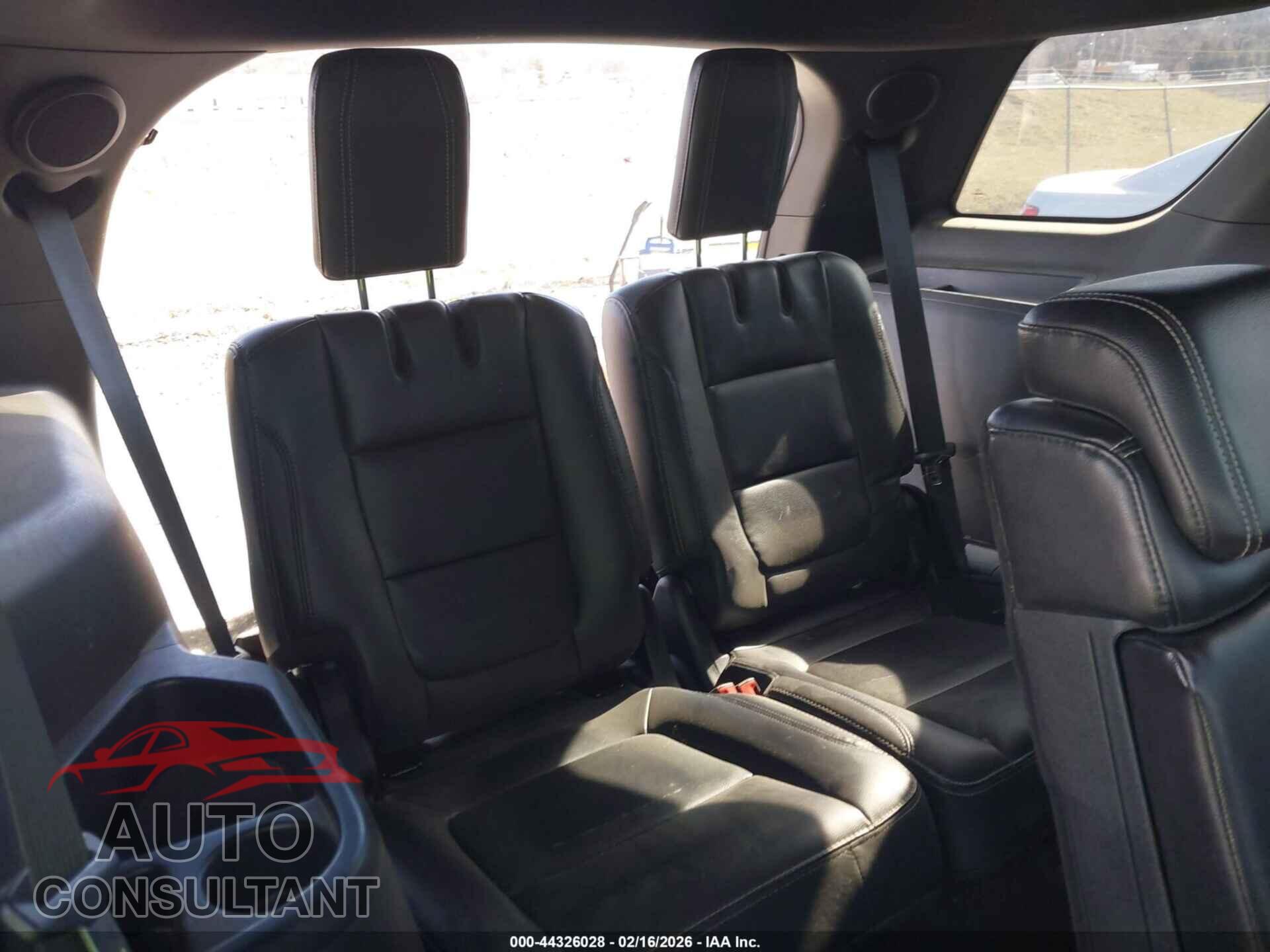 FORD EXPLORER 2018 - 1FM5K7F83JGB13631