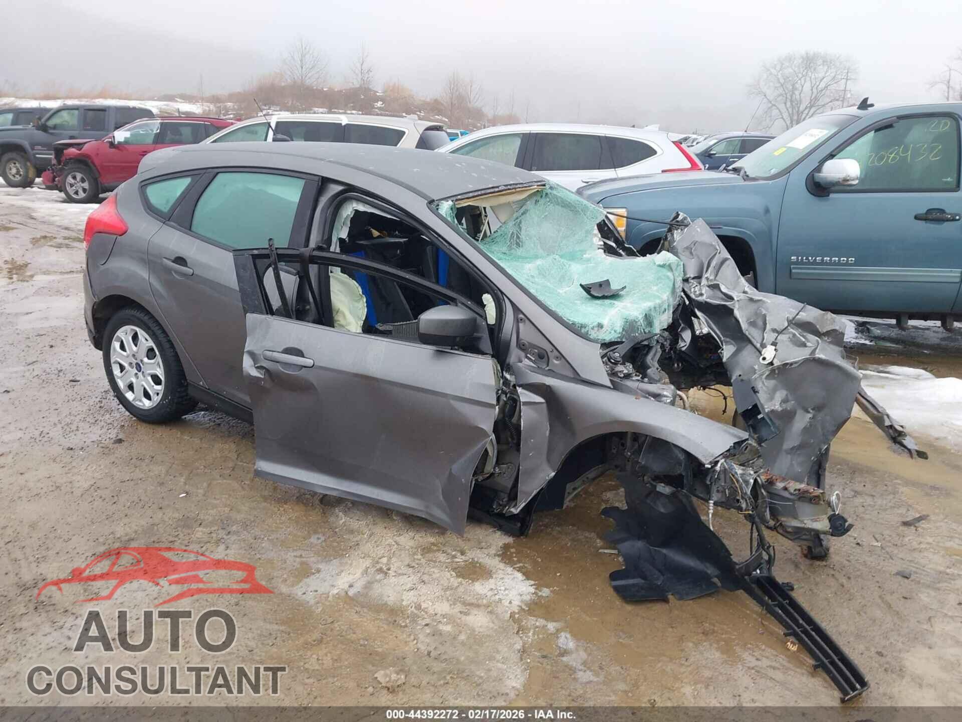 FORD FOCUS 2012 - 1FAHP3K24CL372545