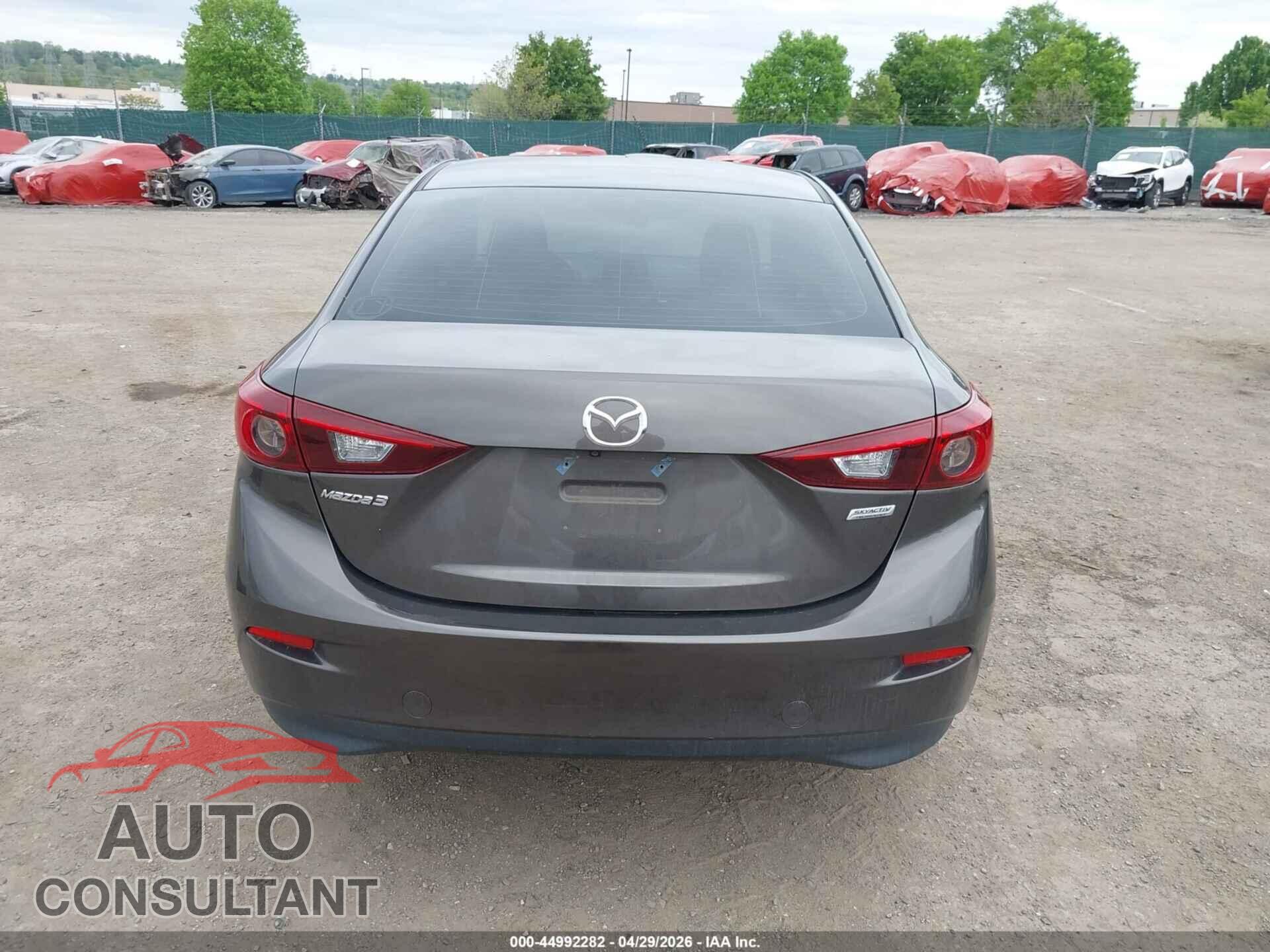 MAZDA MAZDA3 2017 - 3MZBN1V70HM110641
