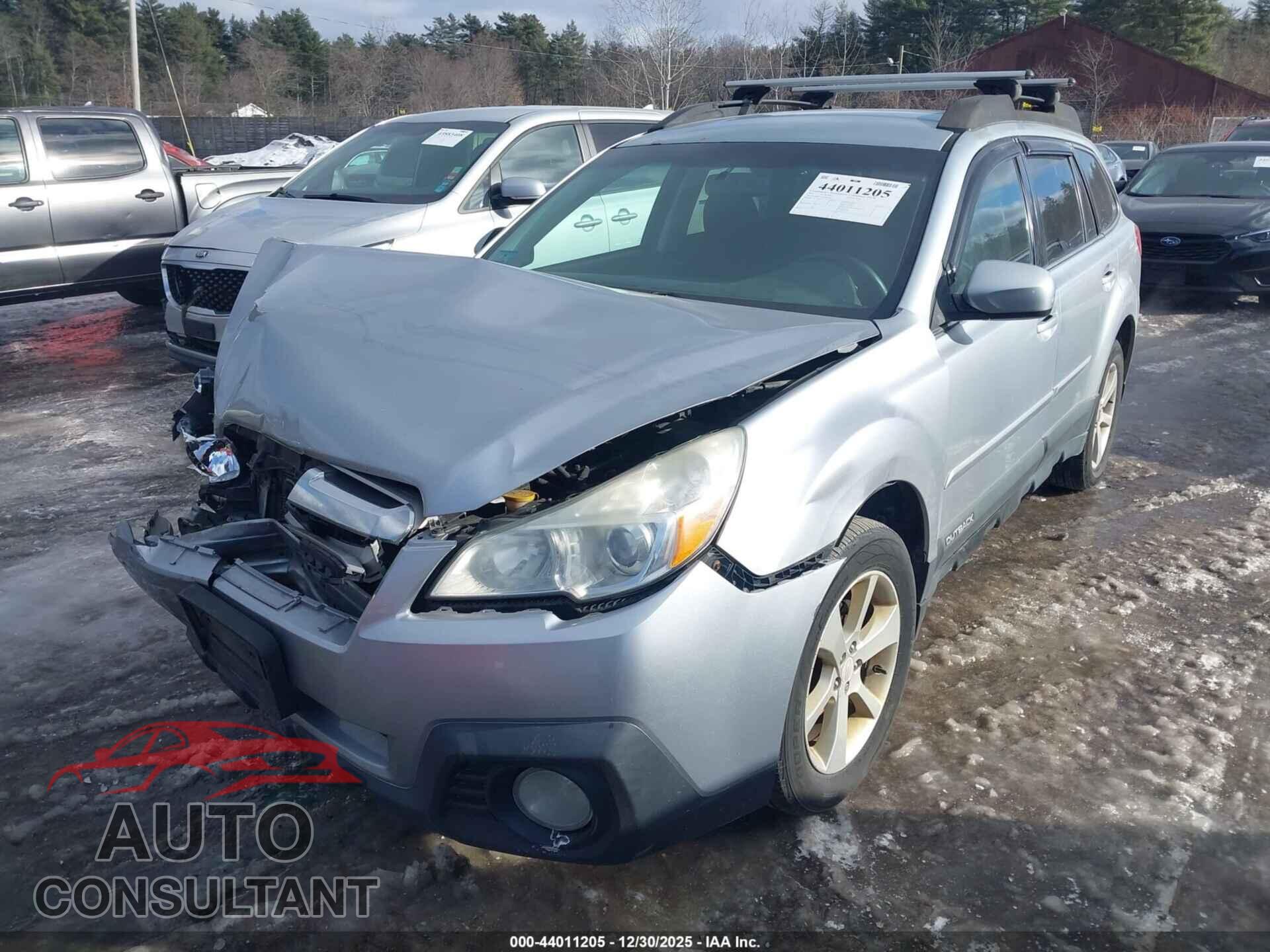 SUBARU OUTBACK 2013 - 4S4BRBCC7D3285599