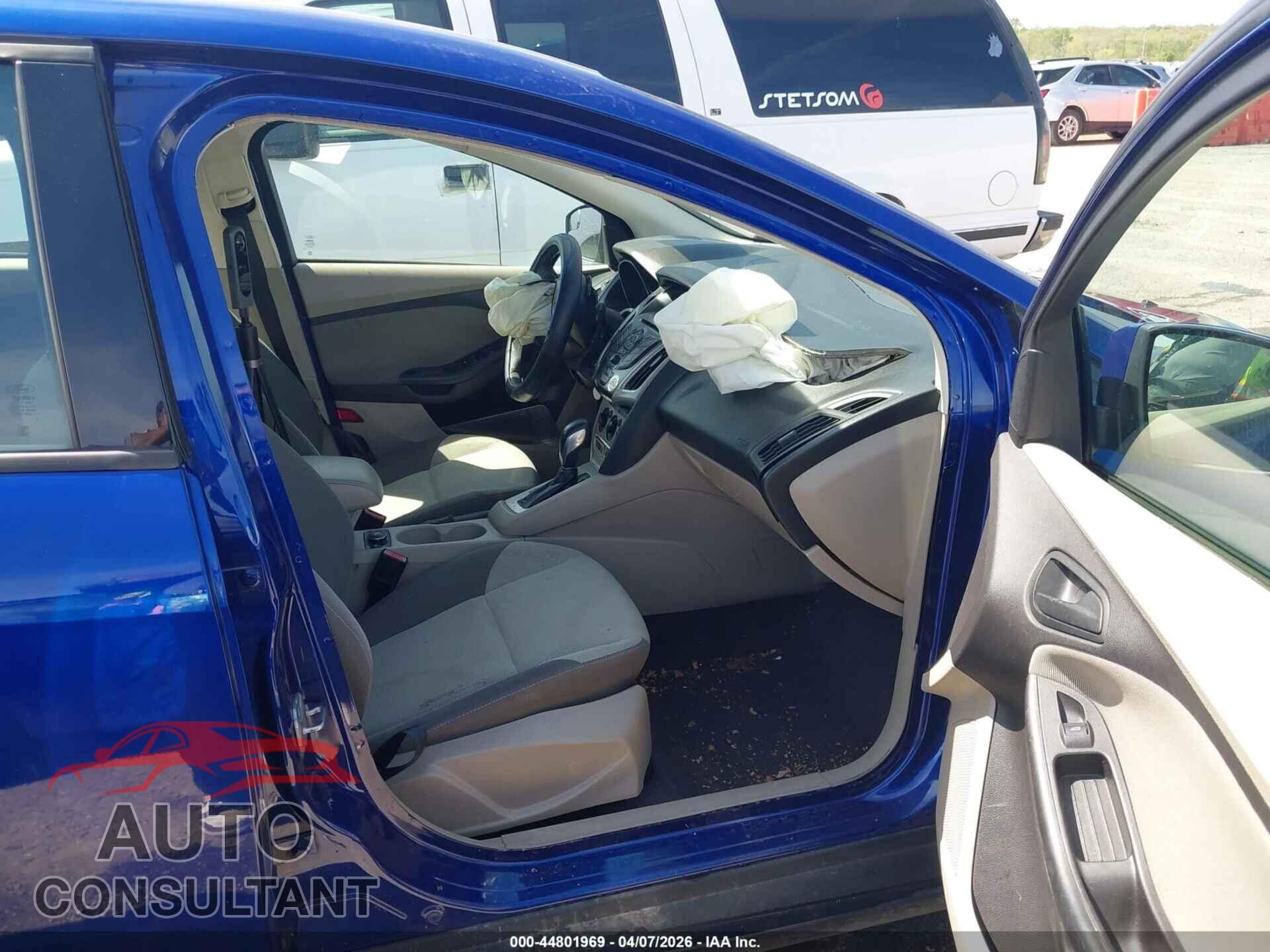 FORD FOCUS 2012 - 1FAHP3K26CL213901