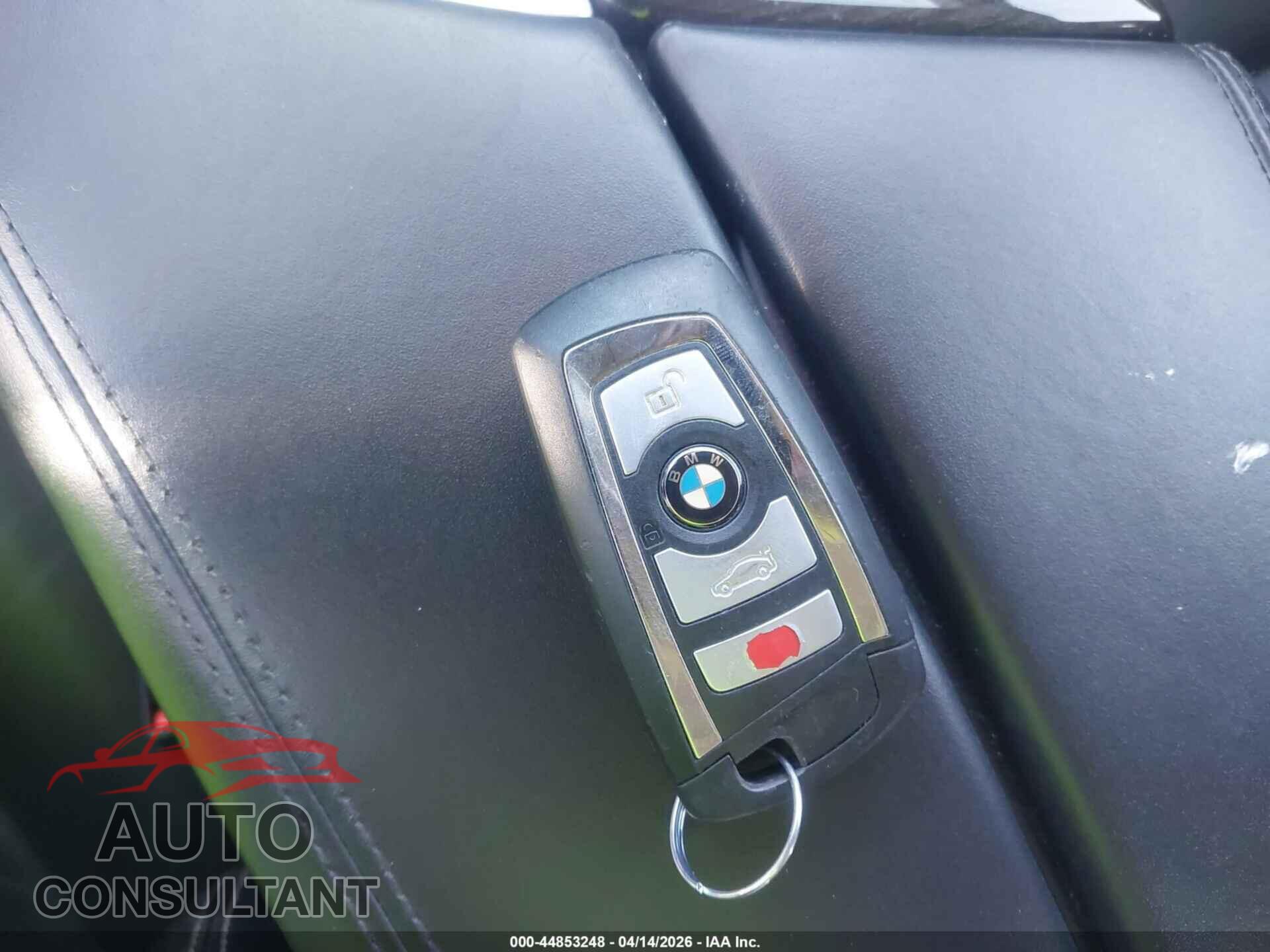 BMW 528I 2015 - WBA5A7C53FD625137