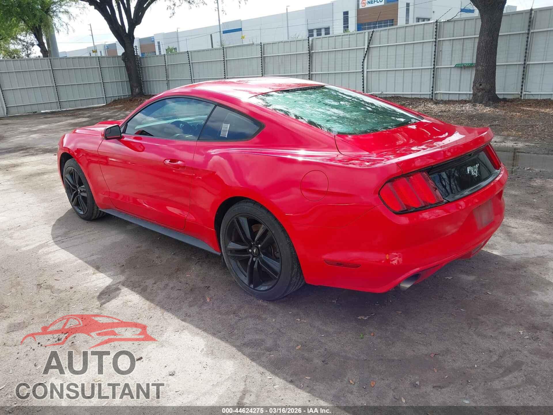 FORD MUSTANG 2015 - 1FA6P8TH3F5411920