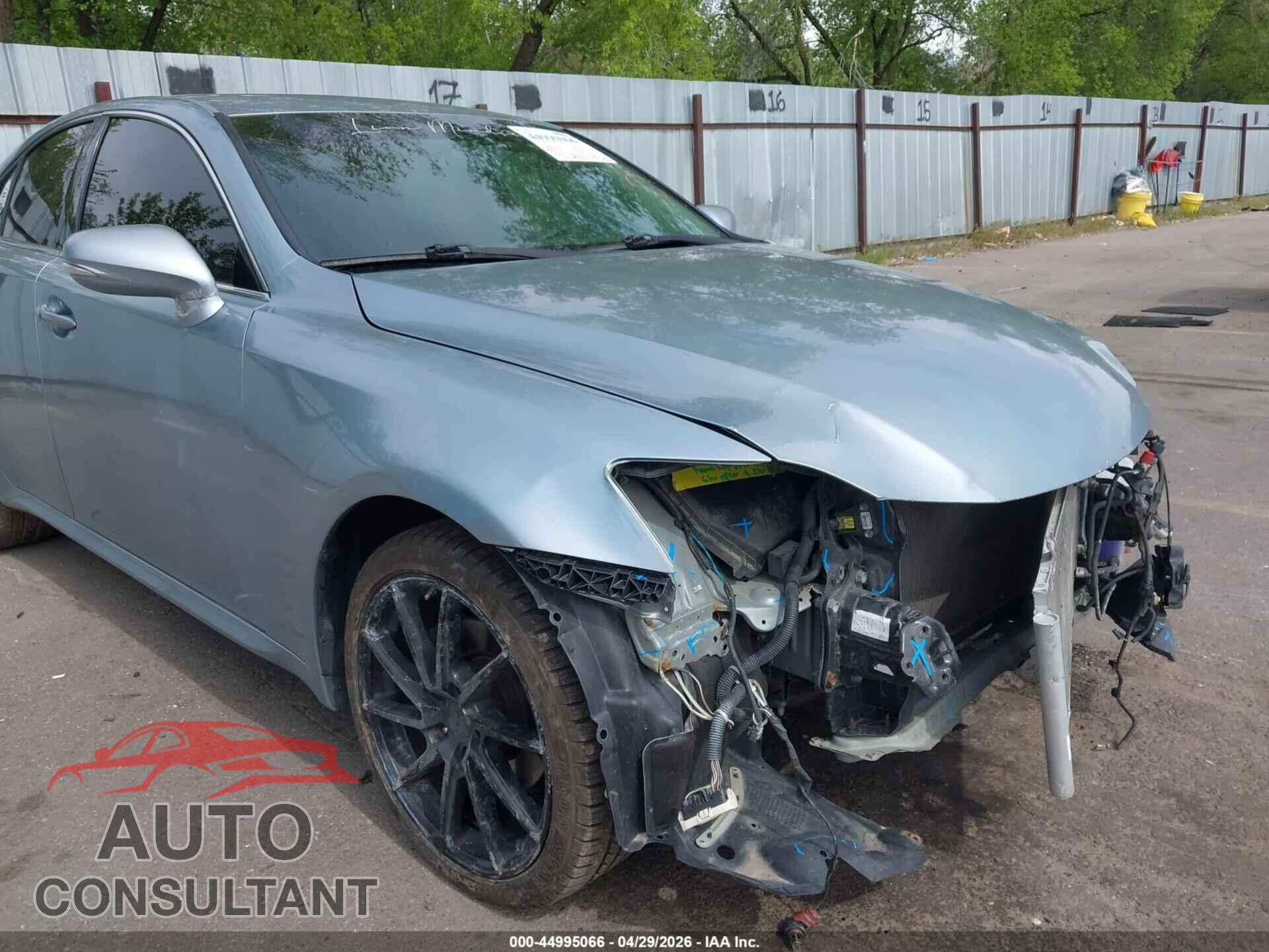 LEXUS IS 250 2010 - JTHCF5C2XA5038103