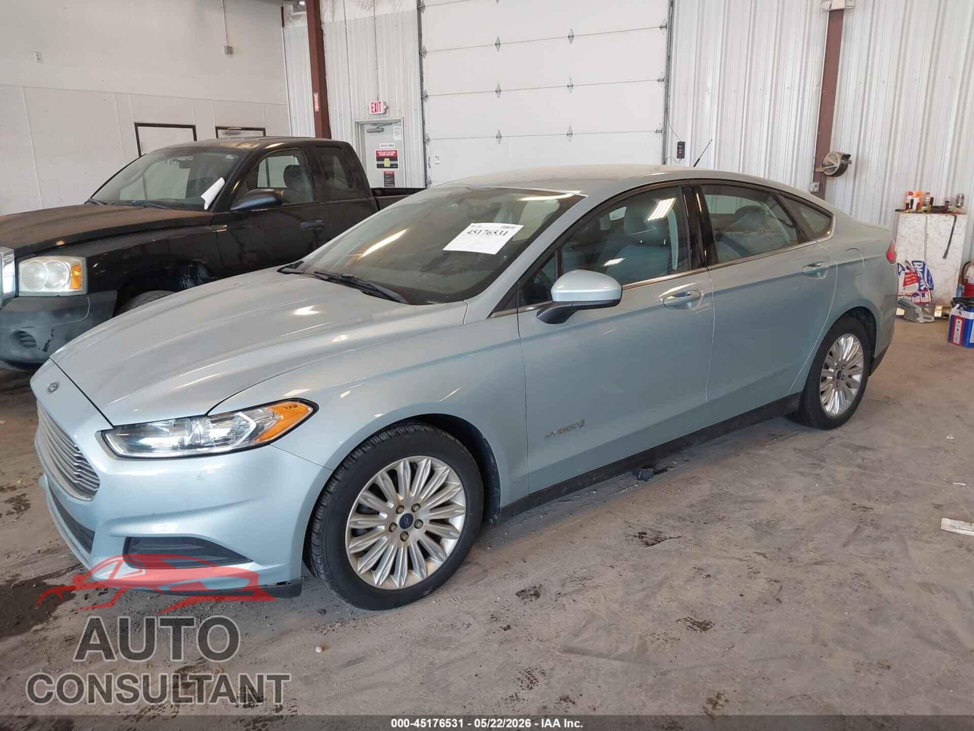 FORD FUSION HYBRID 2014 - 3FA6P0RU2ER128040