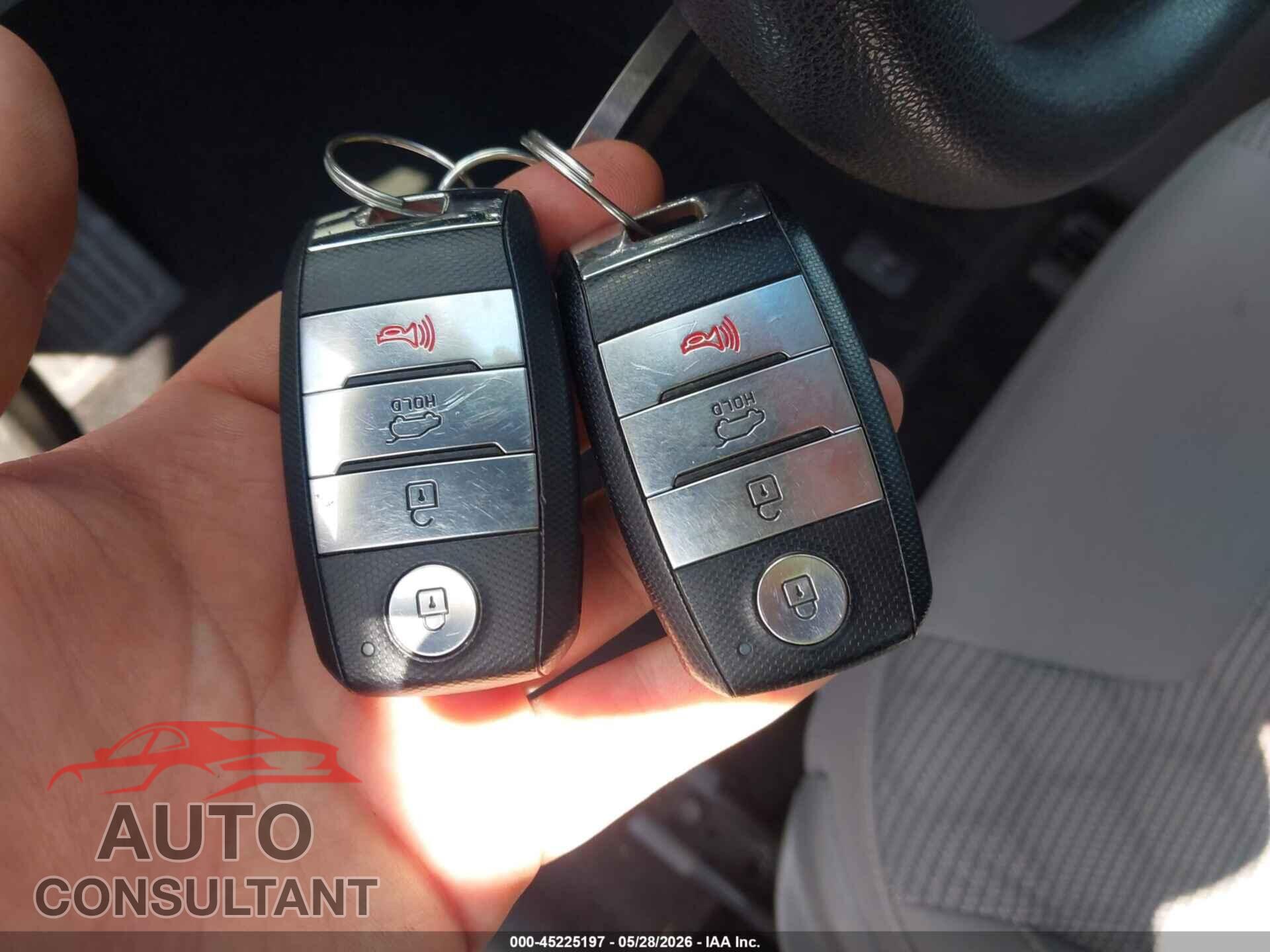 KIA NIRO 2017 - KNDCB3LC3H5080441