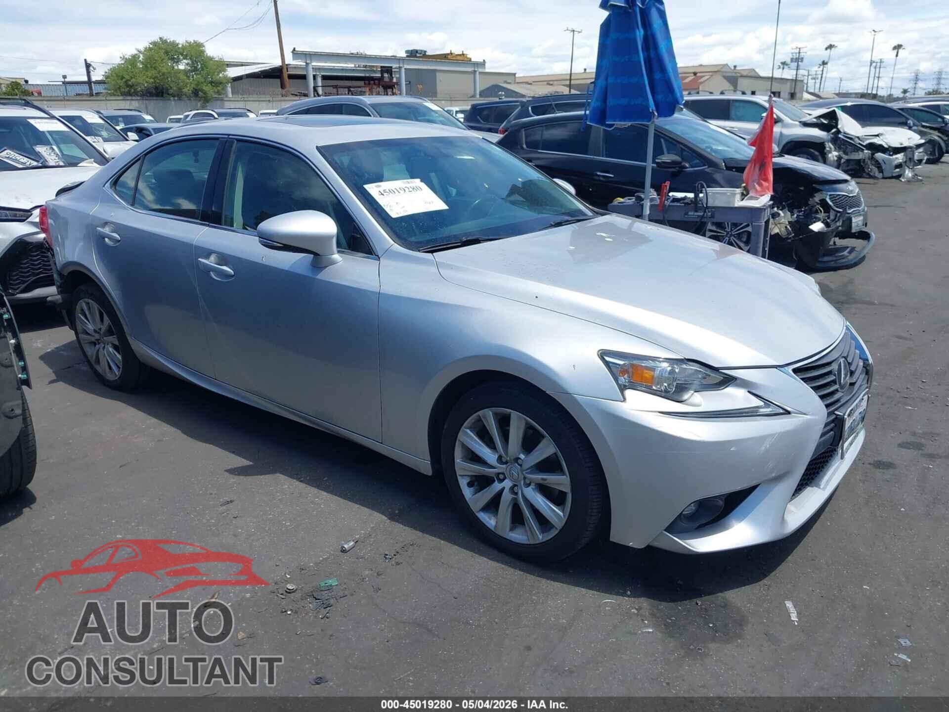 LEXUS IS 250 2015 - JTHBF1D29F5078425