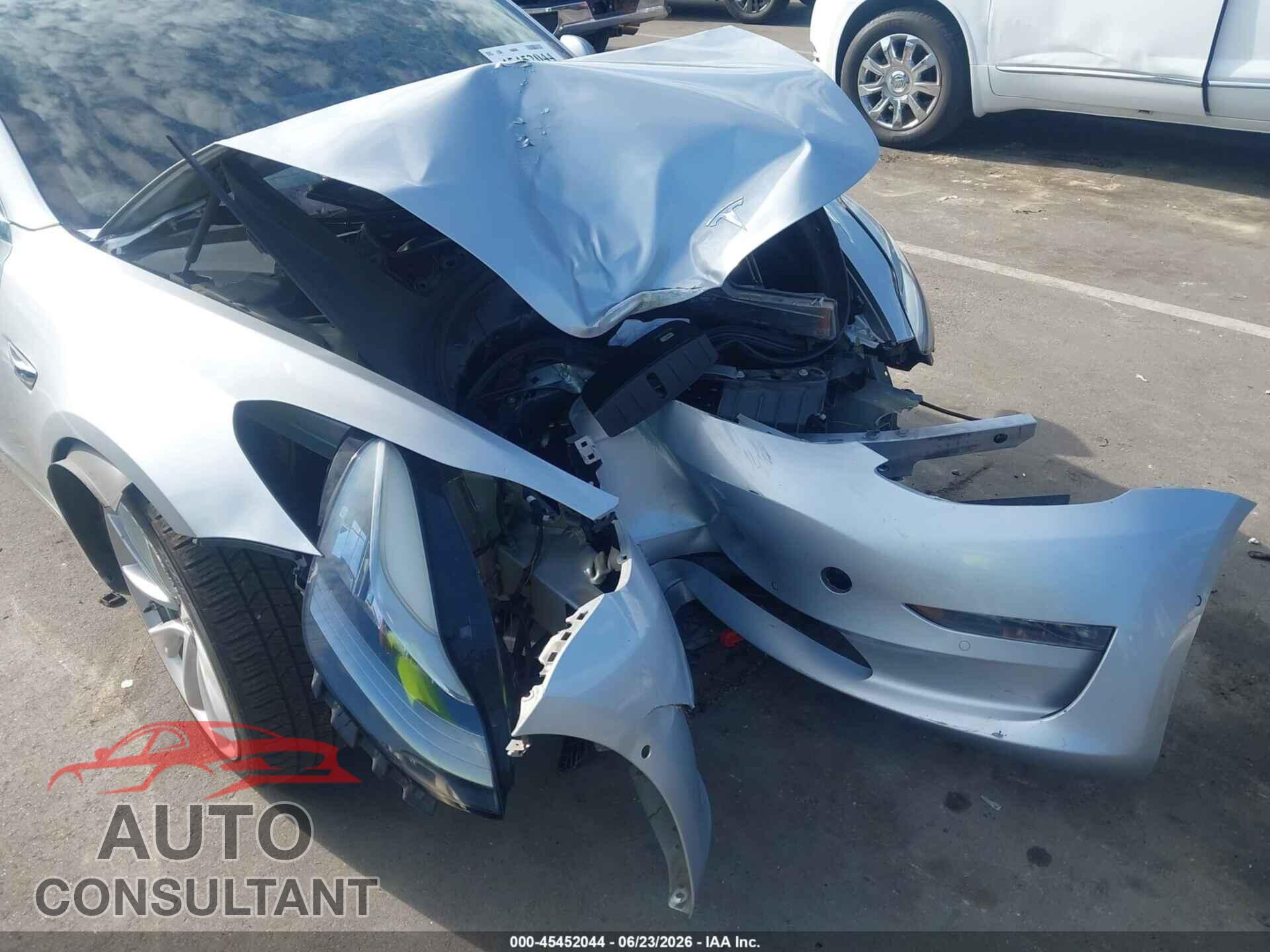 TESLA MODEL 3 2018 - 5YJ3E1EB9JF116993