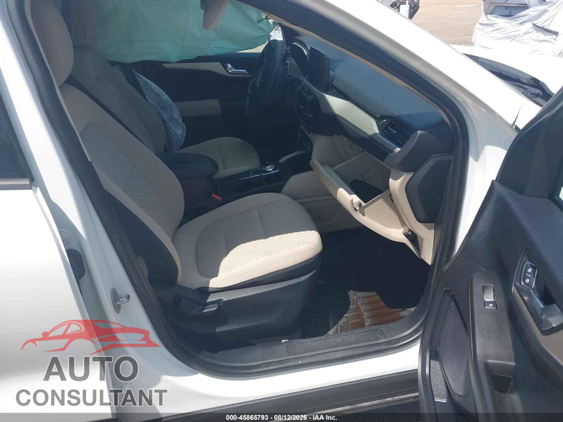 FORD ESCAPE 2020 - 1FMCU0G60LUA23394