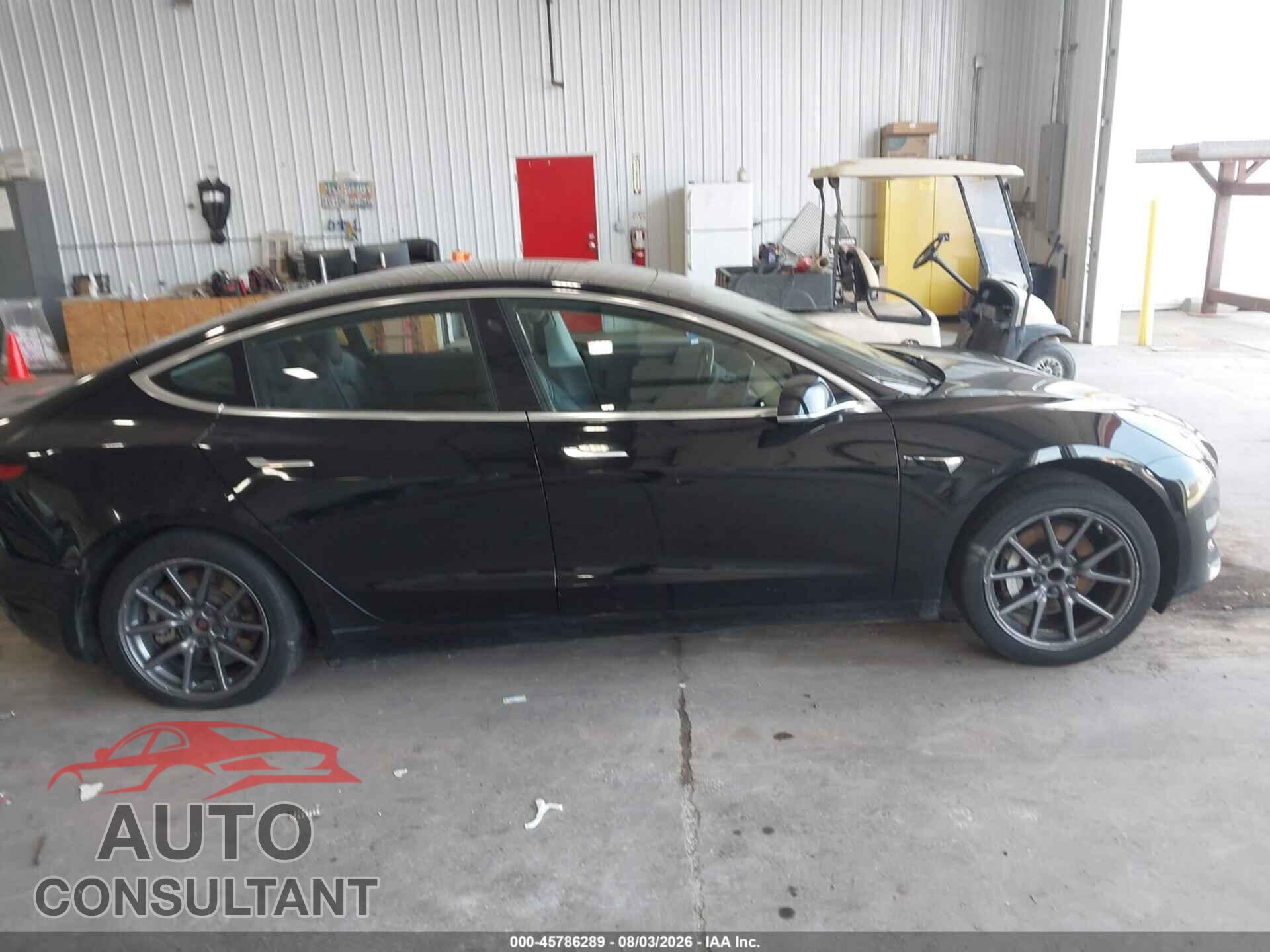 TESLA MODEL 3 2019 - 5YJ3E1EA7KF305599