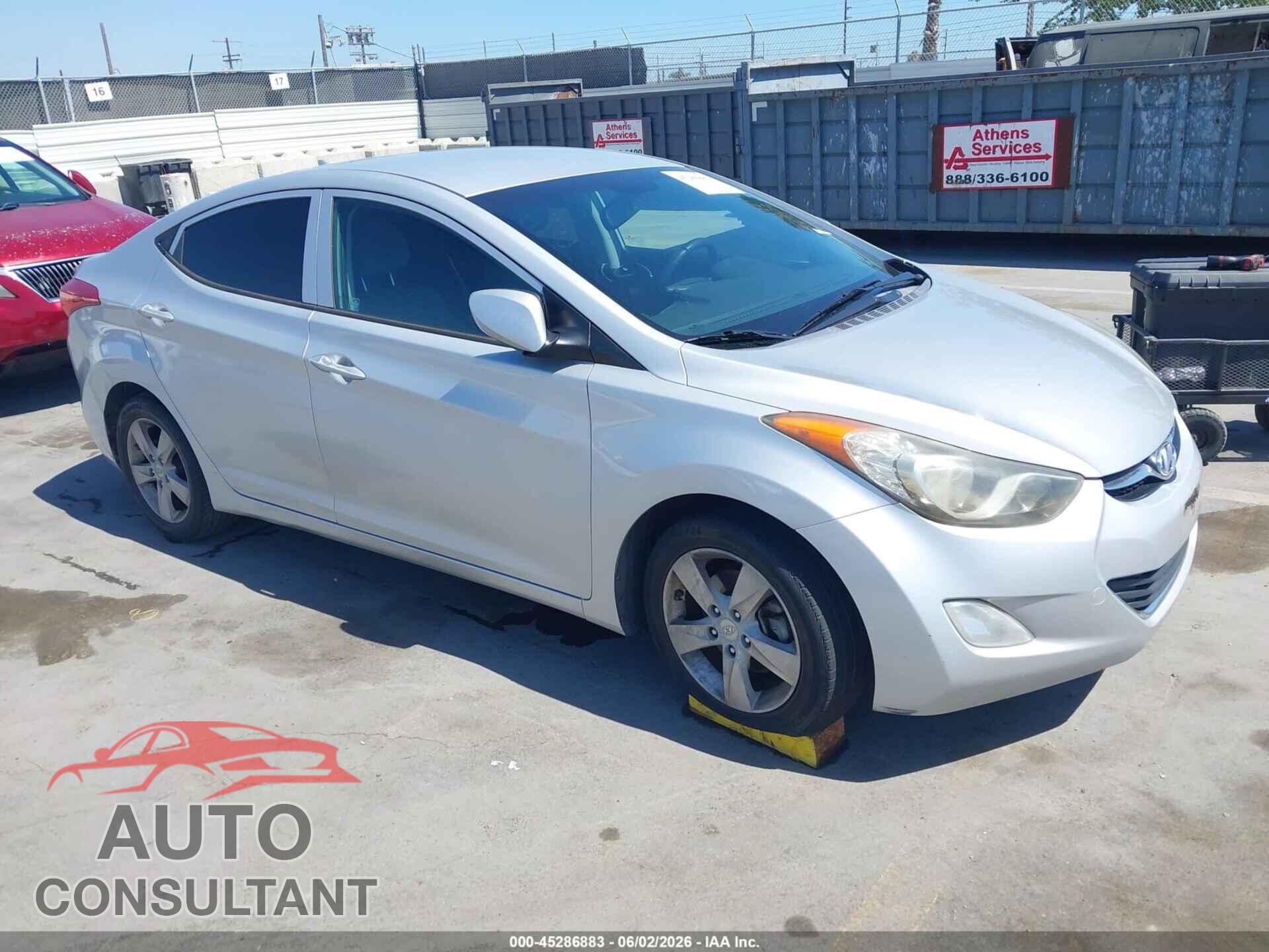 HYUNDAI ELANTRA 2013 - KMHDH4AE6DU805720