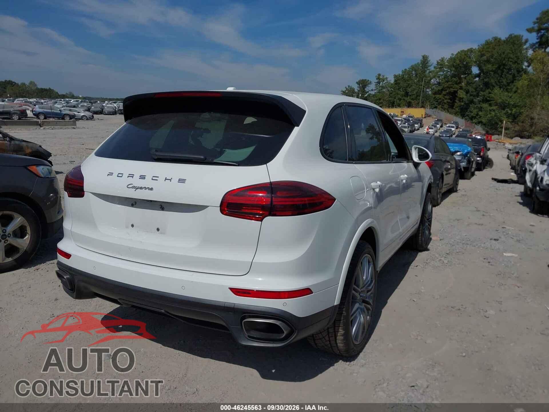 PORSCHE CAYENNE 2017 - WP1AA2A27HKA91831