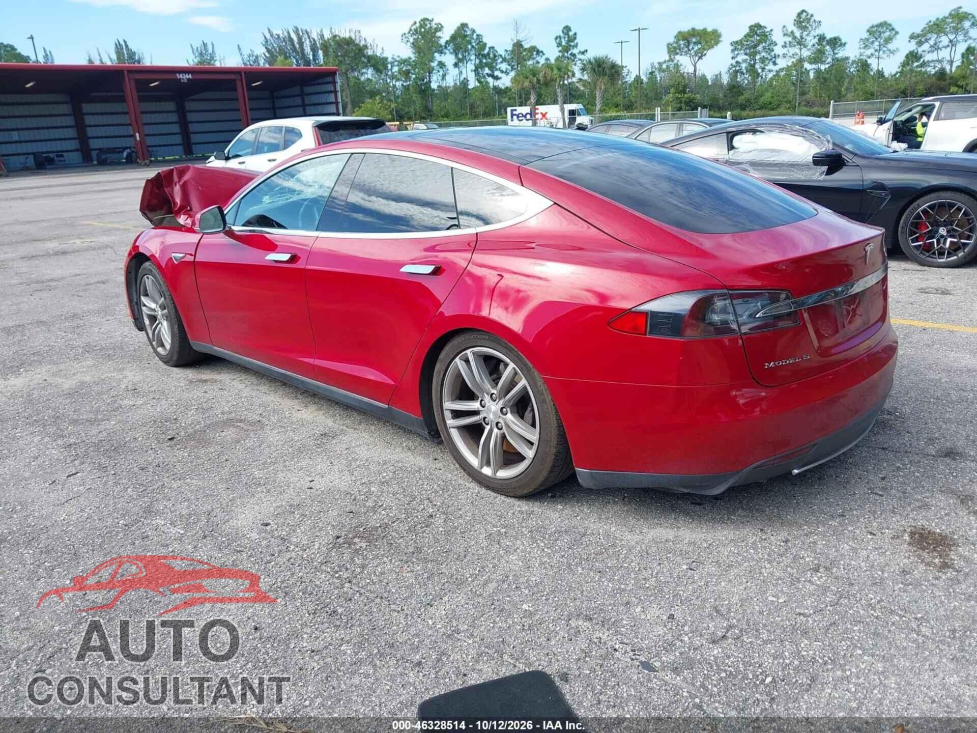 TESLA MODEL S 2013 - 5YJSA1DN9DFP16114