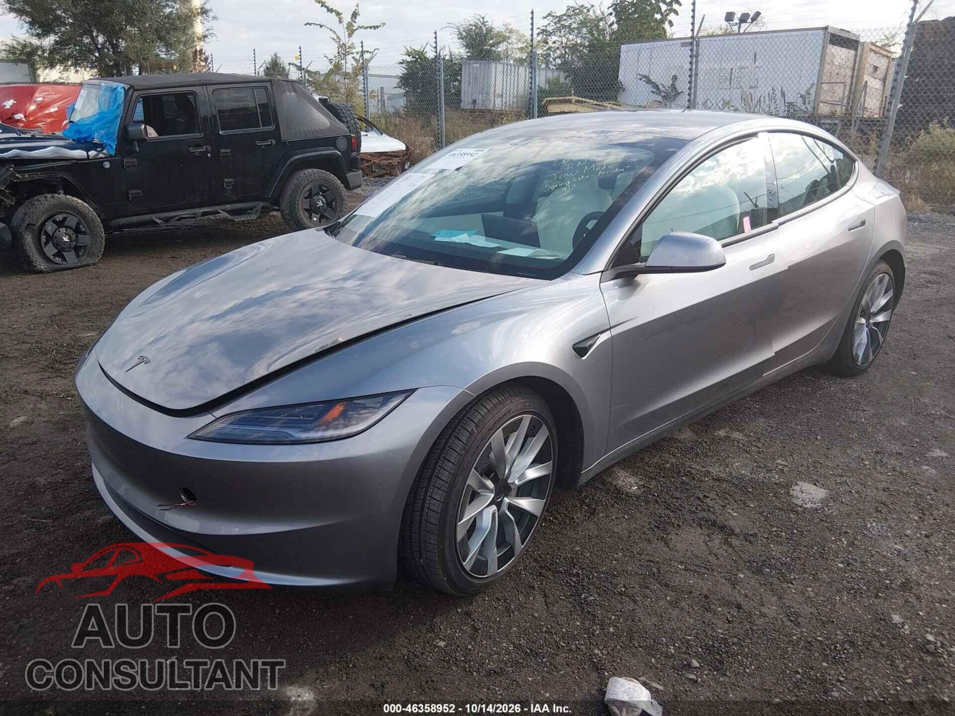 TESLA MODEL 3 2026 - 5YJ3E1EB3TF203971