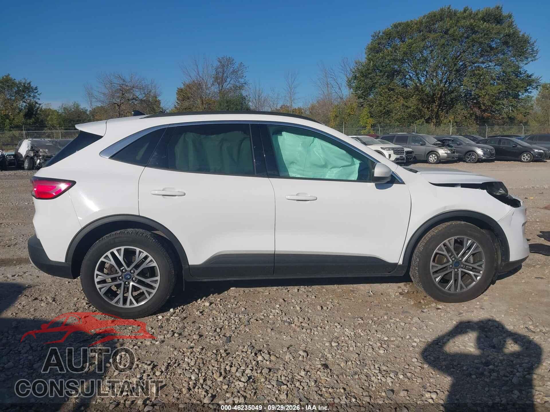 FORD ESCAPE 2020 - 1FMCU9H64LUA09324
