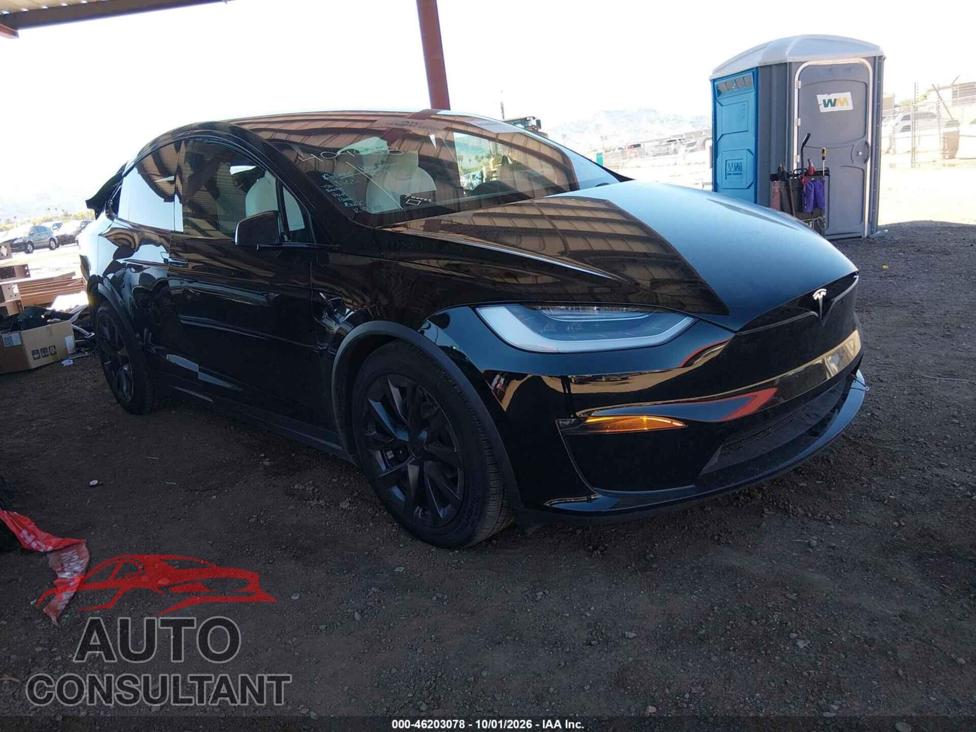 TESLA MODEL X 2023 - 7SAXCBE5XPF404668