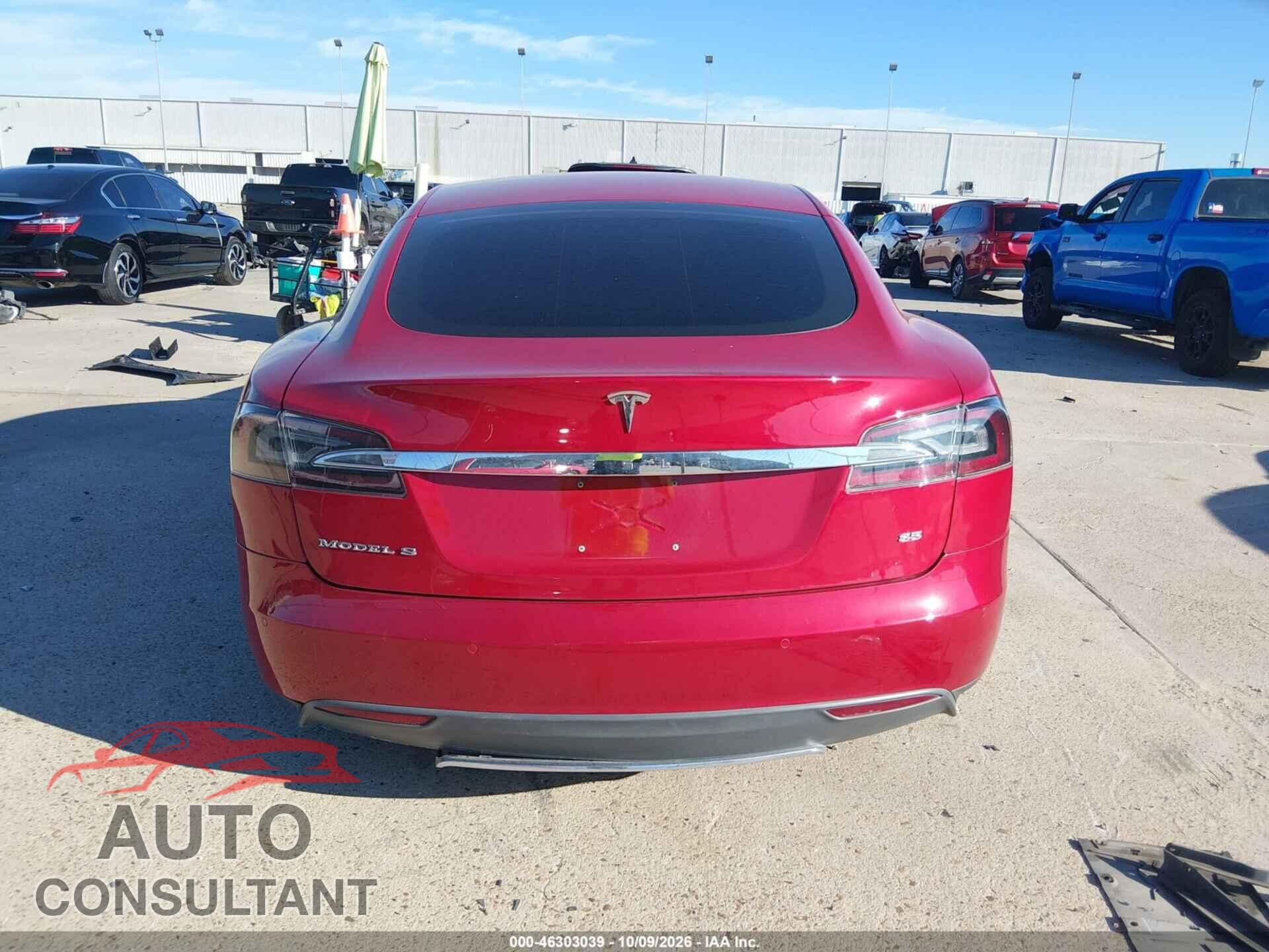 TESLA MODEL S 2014 - 5YJSA1H17EFP57110